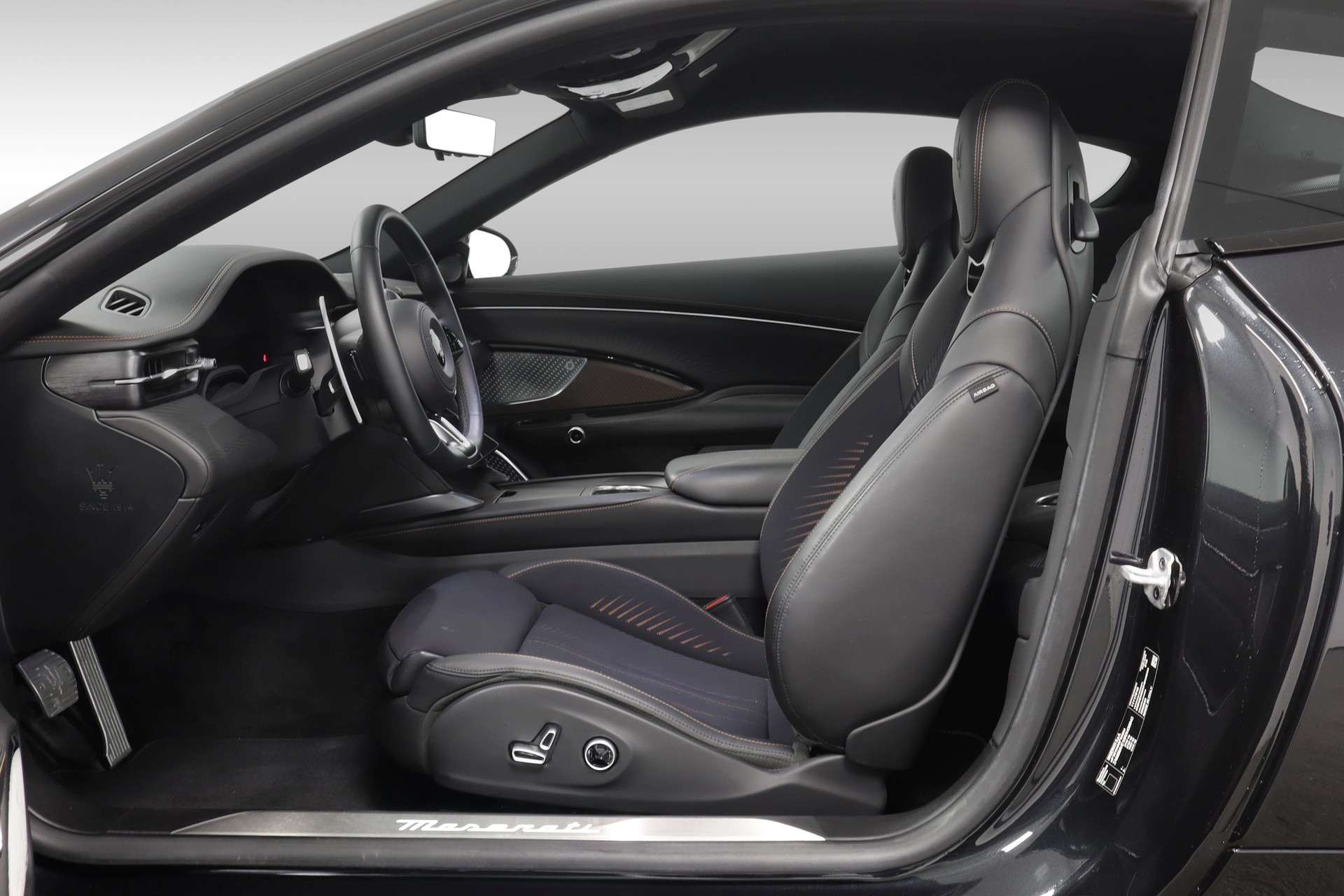 MASERATI GranTurismo Folgore 92kWh-image-11