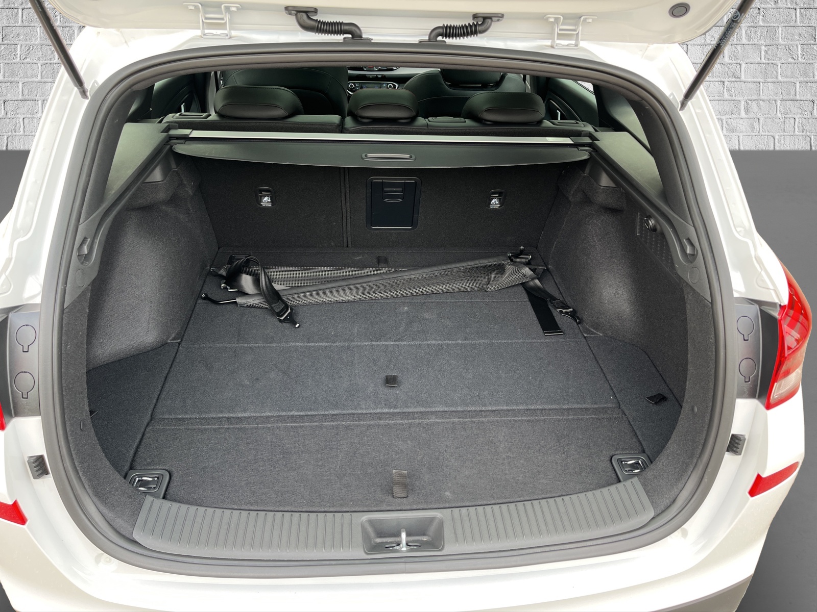 HYUNDAI i30 Wagon 1.5 T-GDi N Line 48V MH DCT-image-15