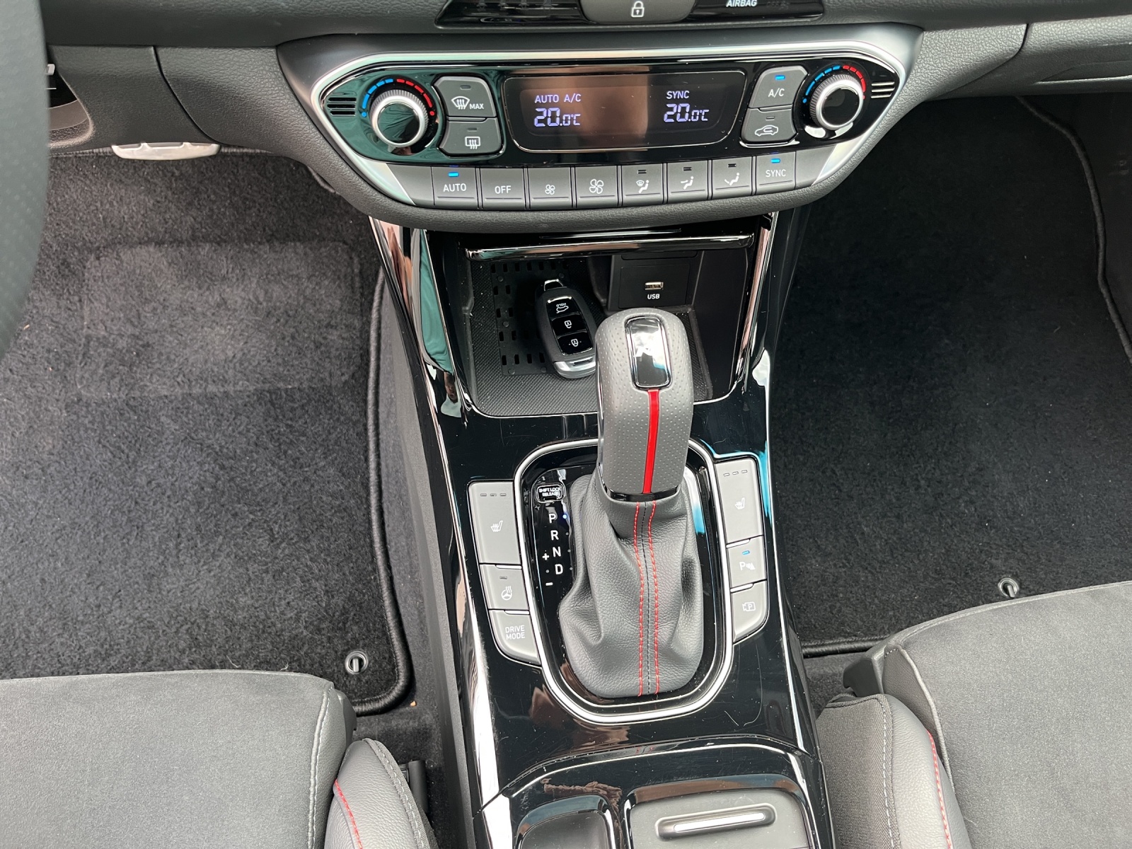 HYUNDAI i30 Wagon 1.5 T-GDi N Line 48V MH DCT-image-11