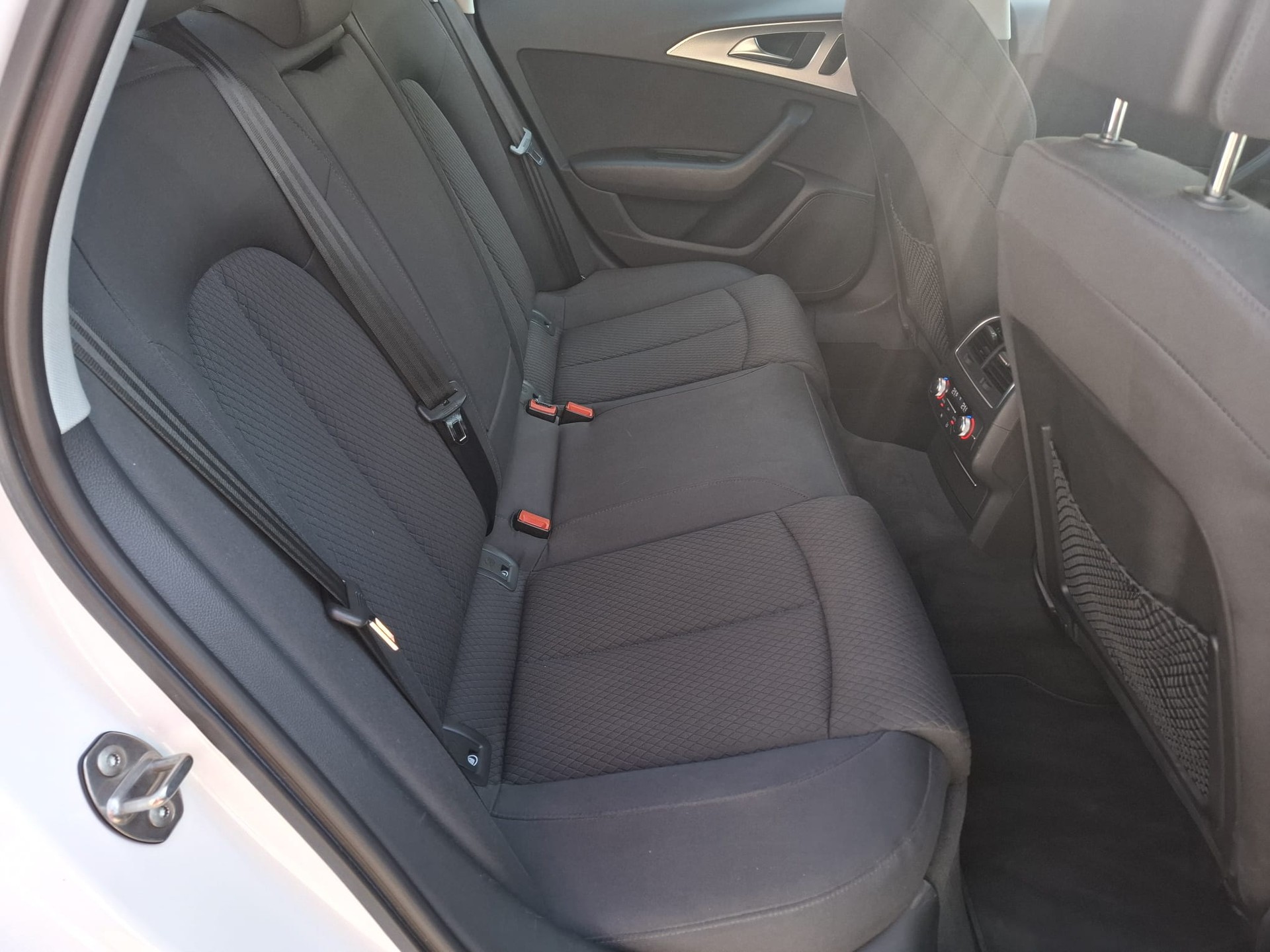AUDI A6 3.0 TDI V6 quattro S-tronic-image-6