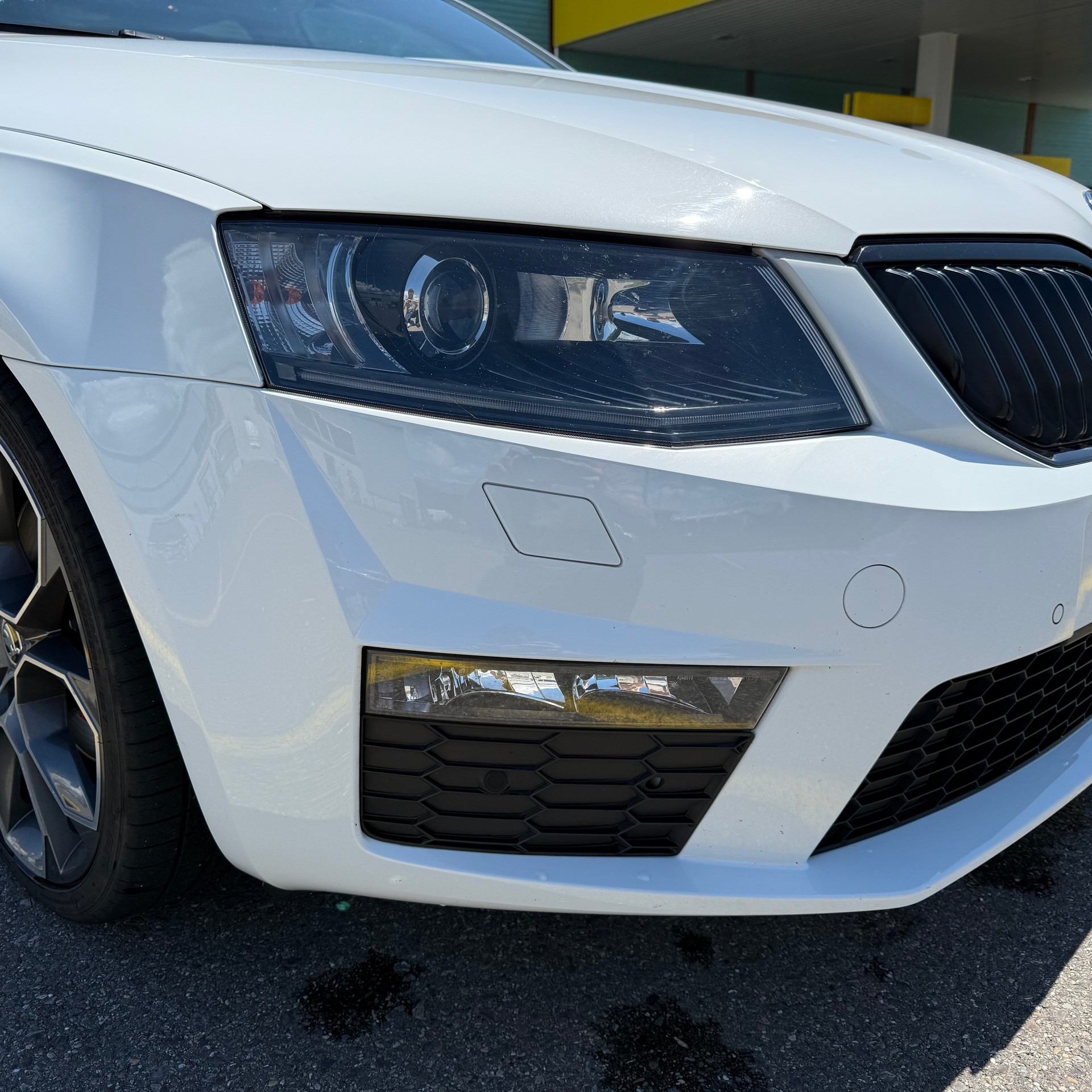 SKODA Octavia Combi 2.0 TDI RS 4x4 DSG-image-2