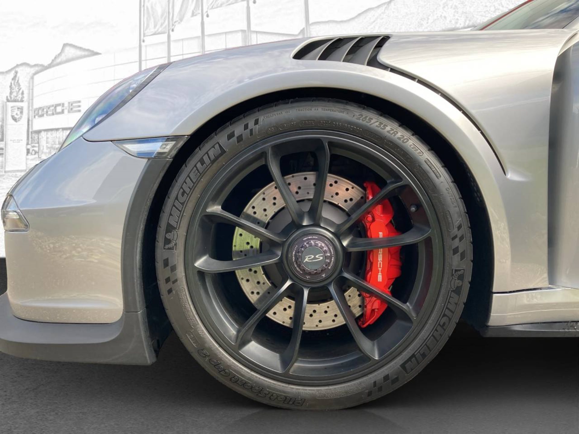 PORSCHE 911 GT3 RS-image-24