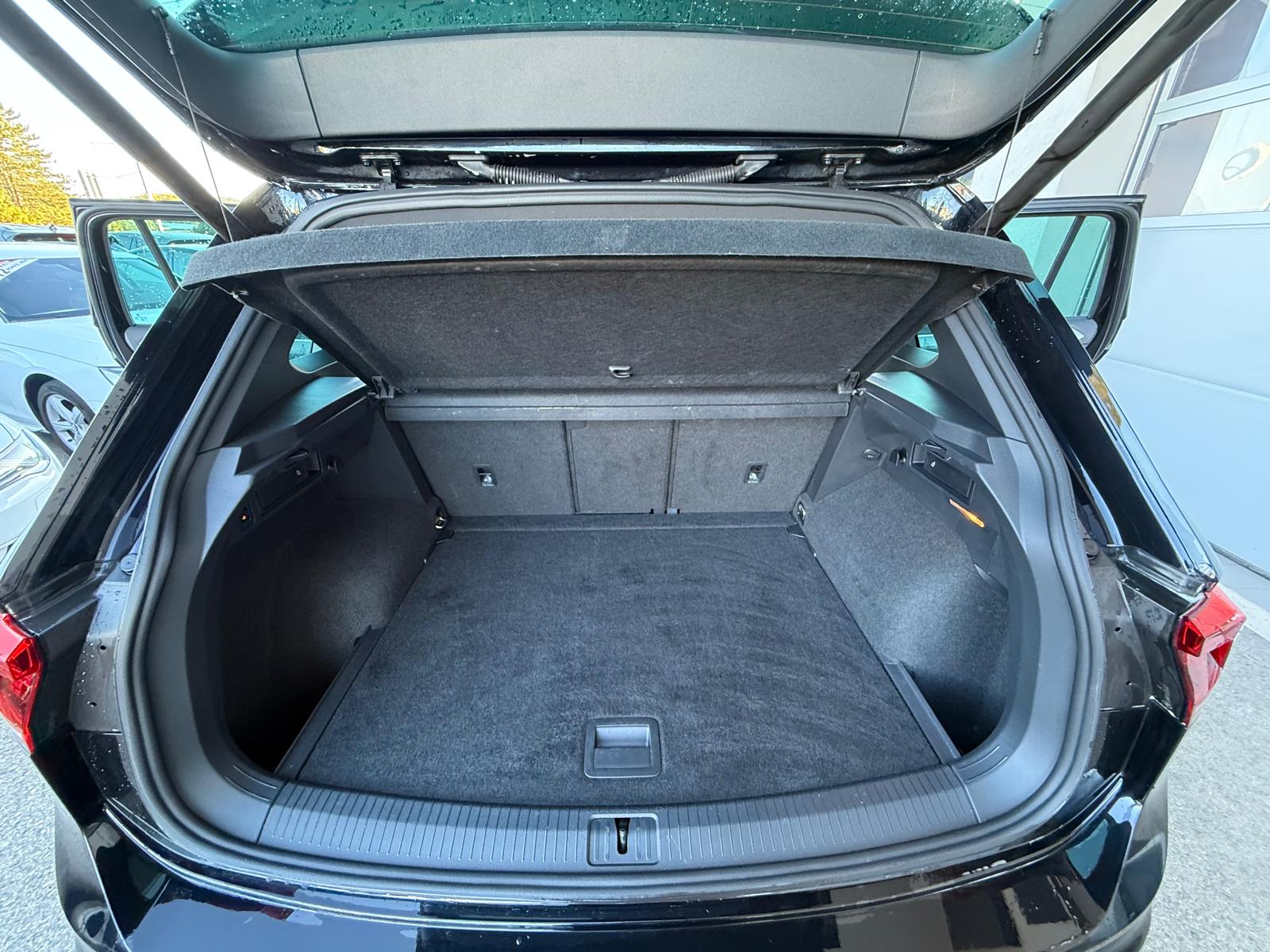 VW Tiguan 2.0 TDI SCR Highline 4Motion DSG-image-11