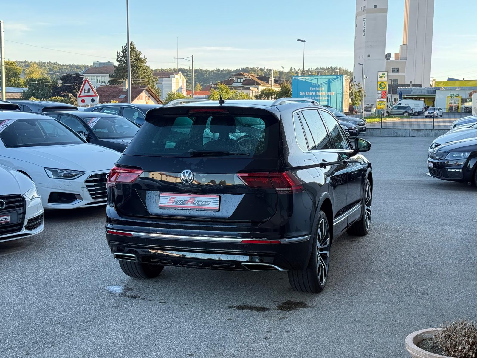 VW Tiguan 2.0 TDI SCR Highline 4Motion DSG-image-1