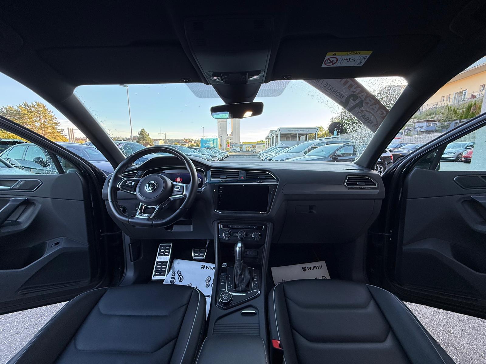 VW Tiguan 2.0 TDI SCR Highline 4Motion DSG-image-8
