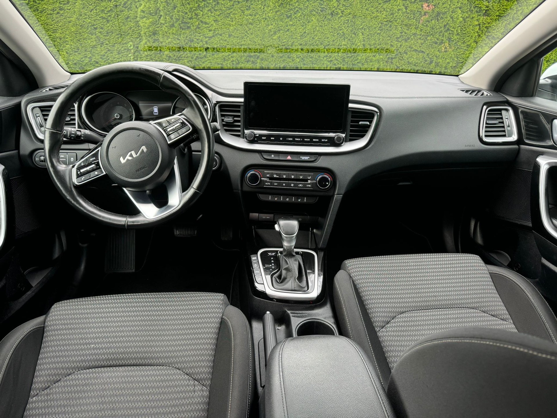 KIA Ceed Sportswagon 1.5 T-GDi MHEV Power DCT-image-14