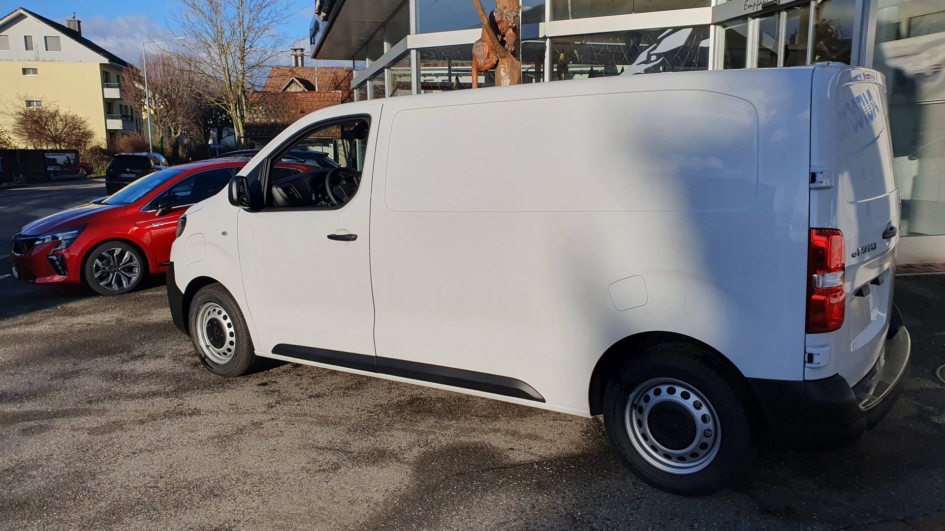 PEUGEOT Expert 50 KWh Long-image-9