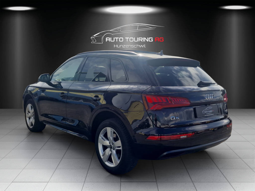 AUDI Q5 2.0 40 TDI Sport qu. S-Tronic S-LINE-image-4