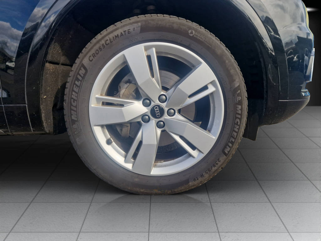 AUDI Q5 2.0 40 TDI Sport qu. S-Tronic S-LINE-image-14