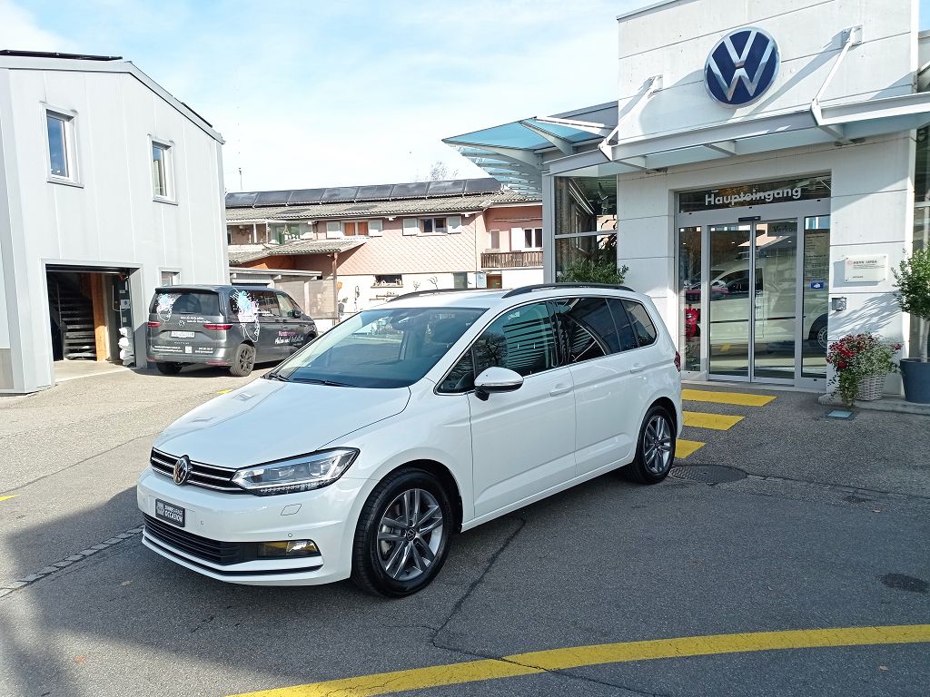 VW Touran 1.5 TSI EVO Comfortline United DSG-image-2