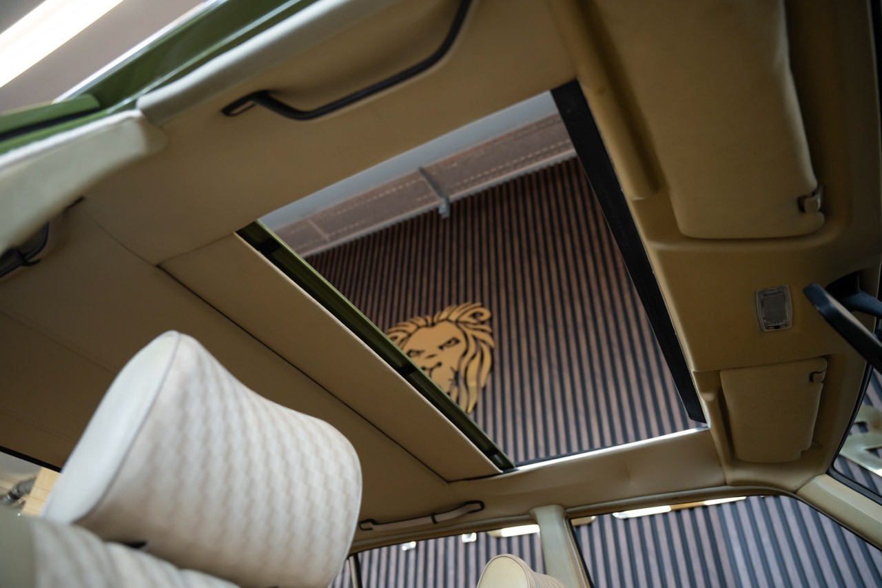MERCEDES-BENZ 280 E Automatic-image-16