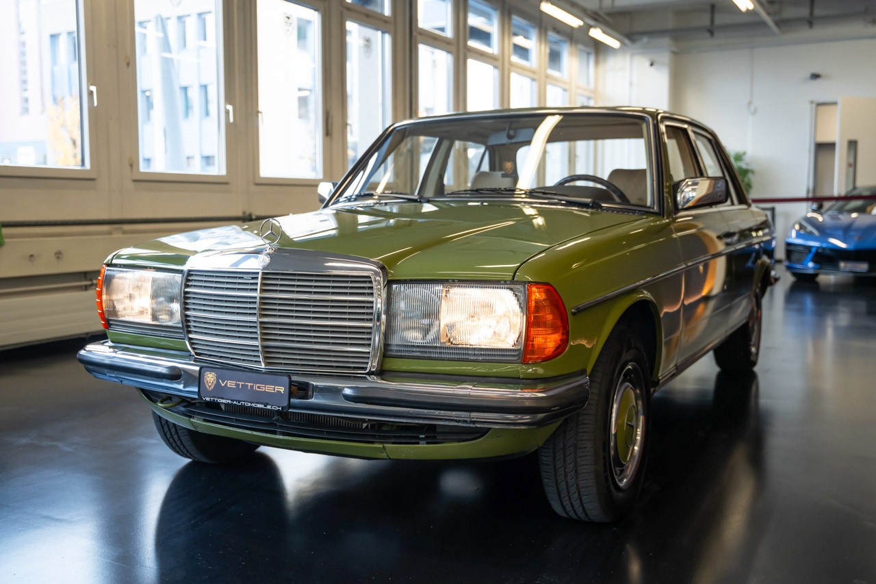 MERCEDES-BENZ 280 E Automatic-image-2