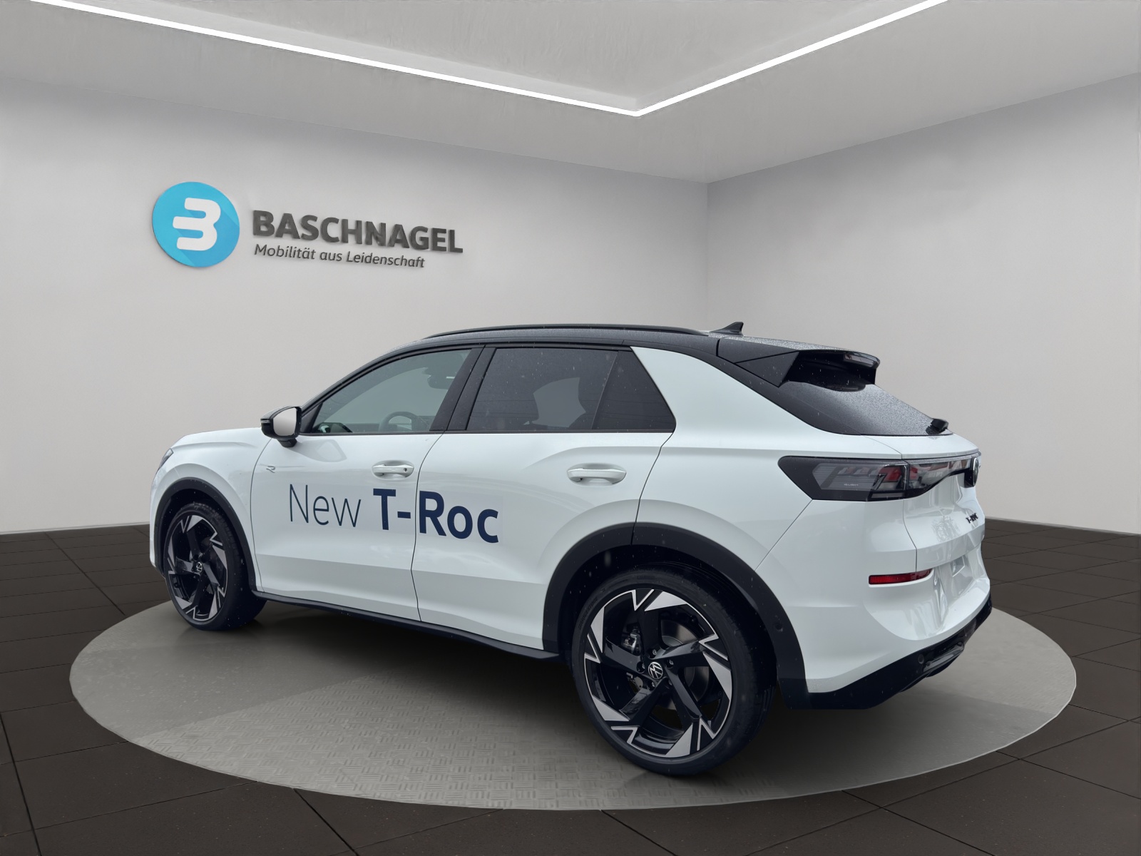 VW T-Roc 1.5 eTSI mHEV R-Line DSG-image-2