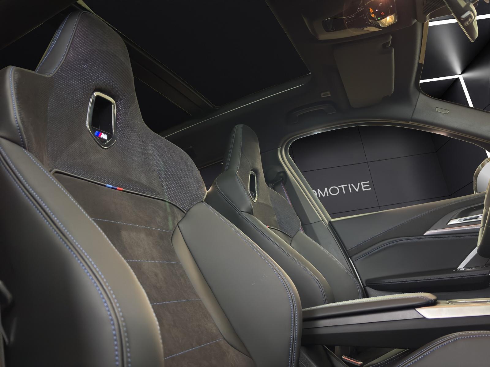 BMW X1 M35i-image-16