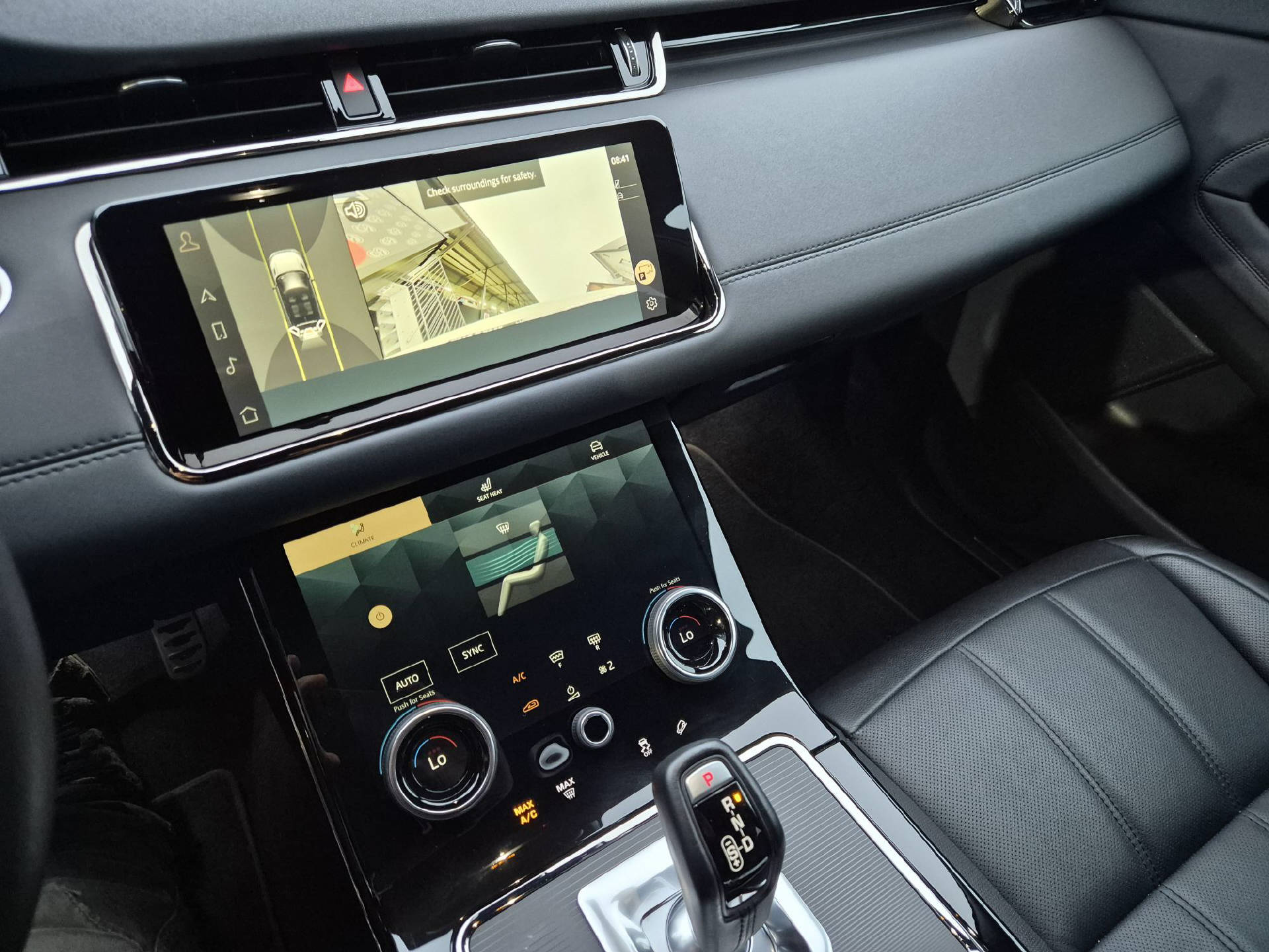 LAND ROVER Range Rover Evoque 2.0 T R-Dynamic SE-image-12