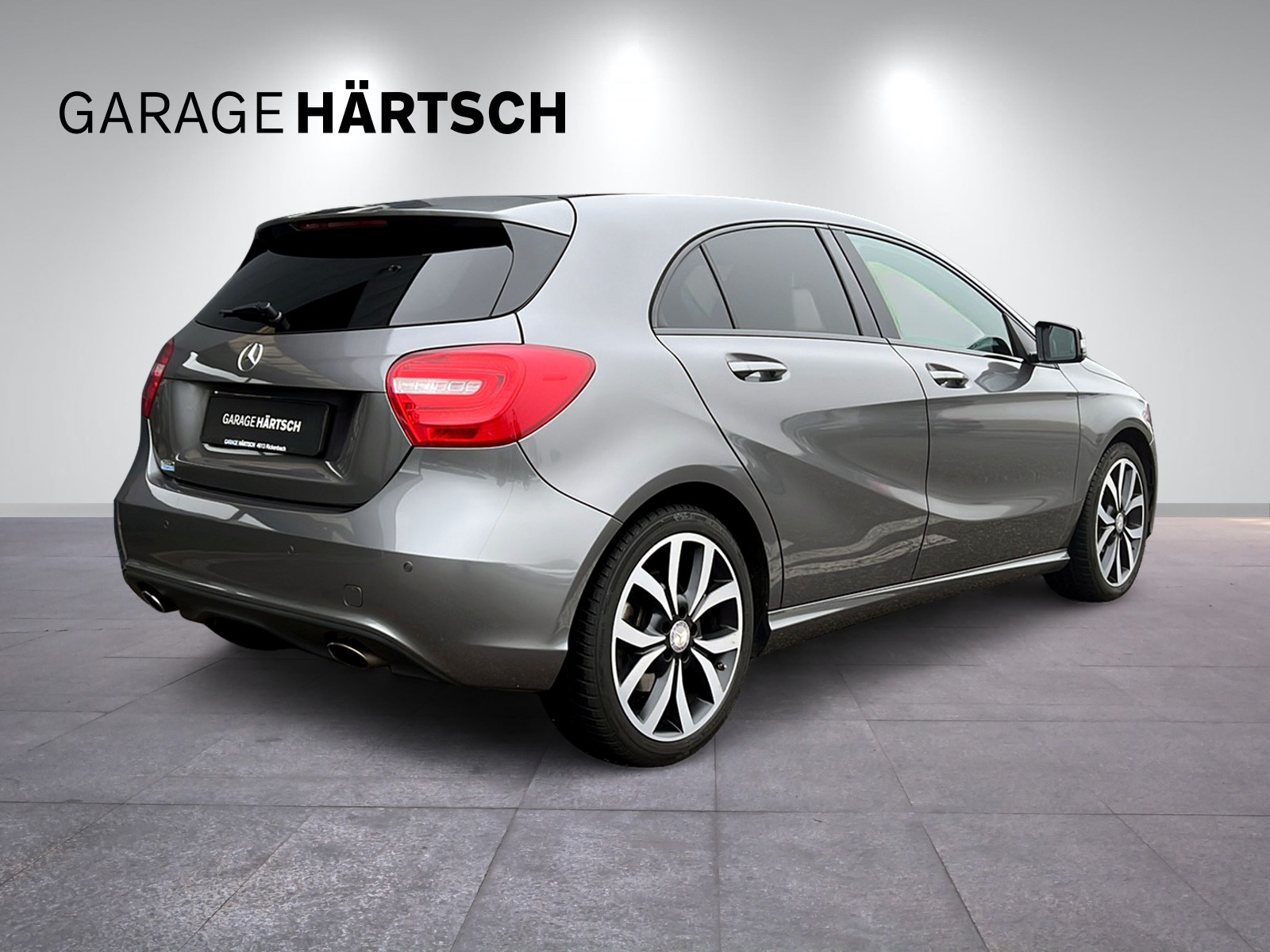 MERCEDES-BENZ A 250 Urban-image-6