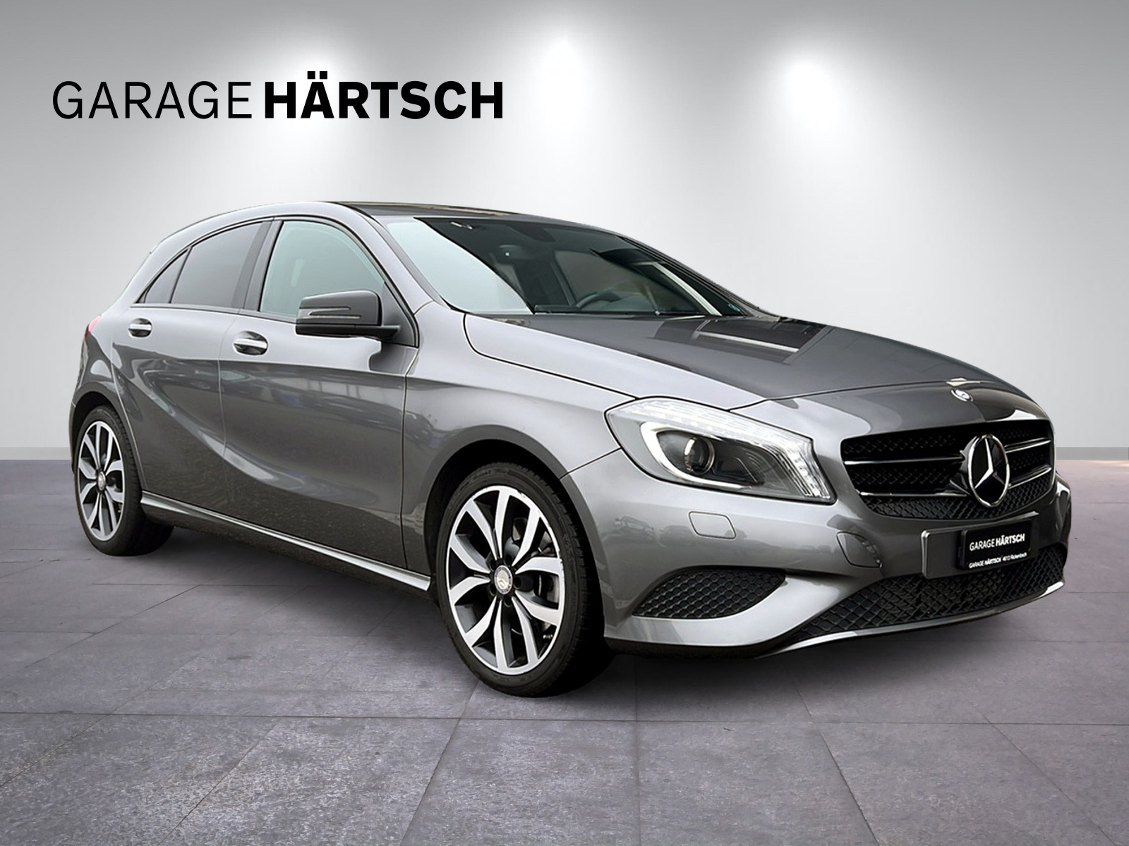 MERCEDES-BENZ A 250 Urban-image-8
