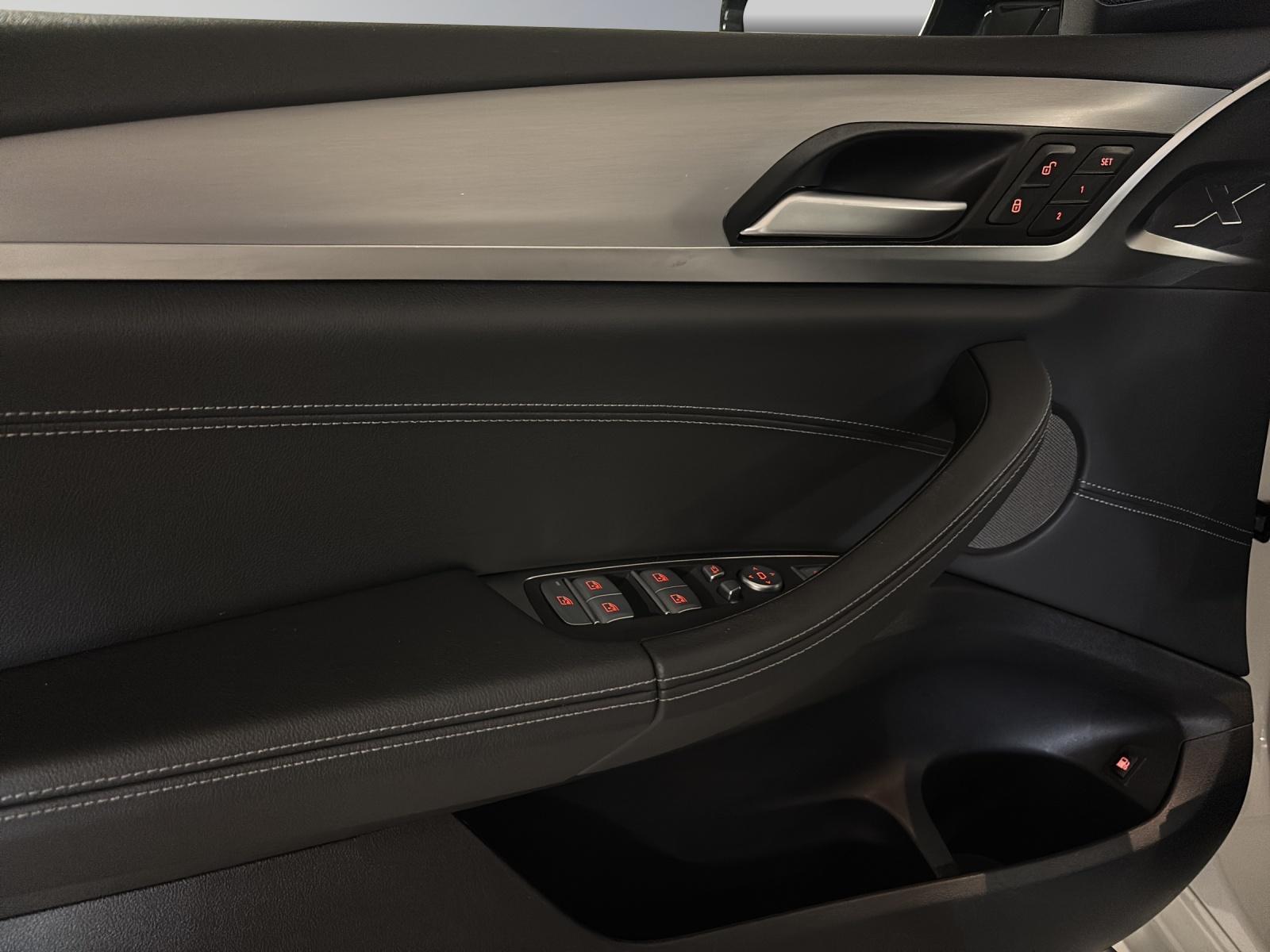 BMW X3 30e xDrive SAG-image-8