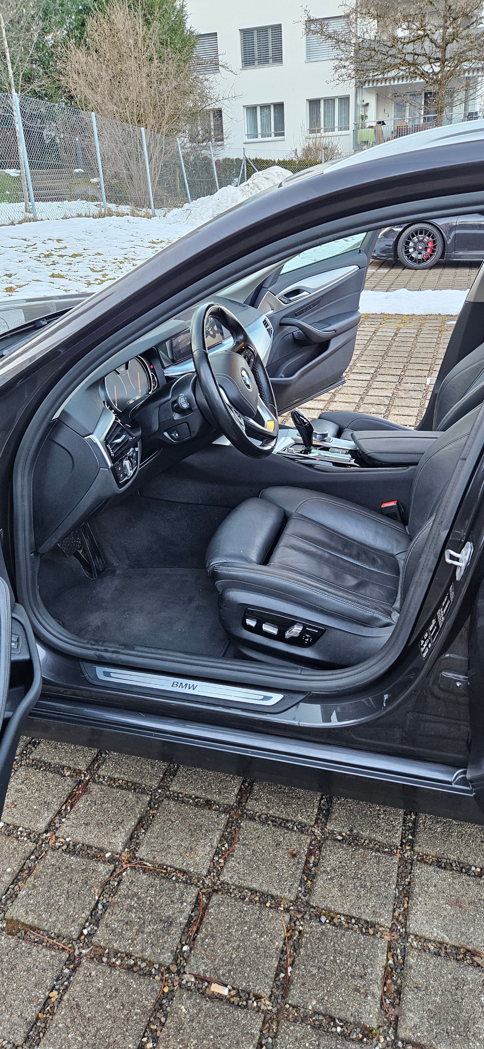 BMW 530d xDrive Touring Steptronic-image-6