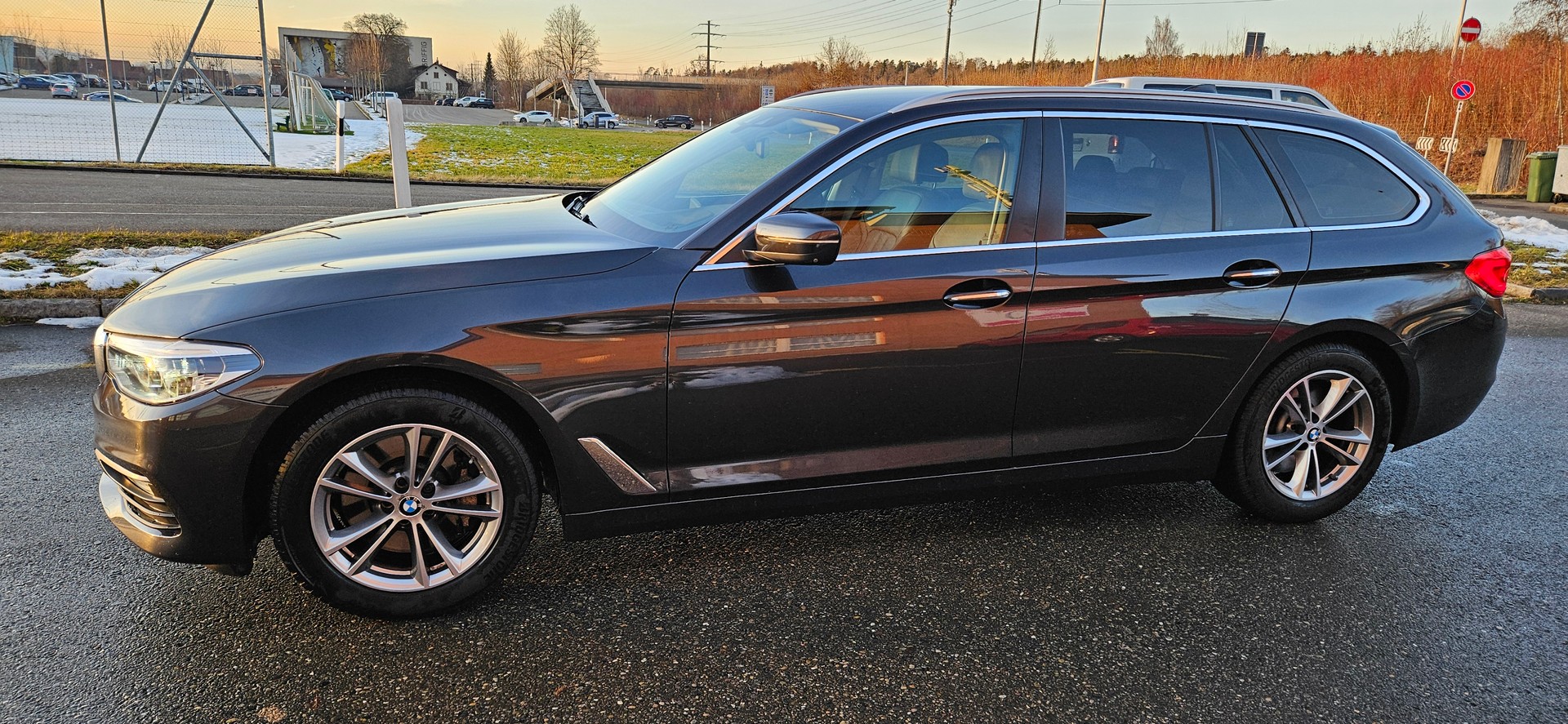BMW 530d xDrive Touring Steptronic-image-1
