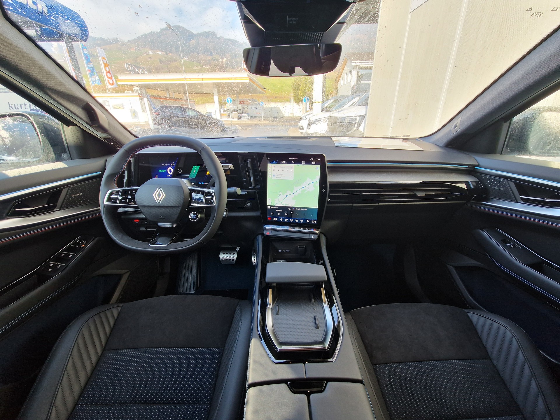 RENAULT Rafale 1.2 E-Tech Plug-in Hybrid 300 4x4 Atelier Alpine-image-8