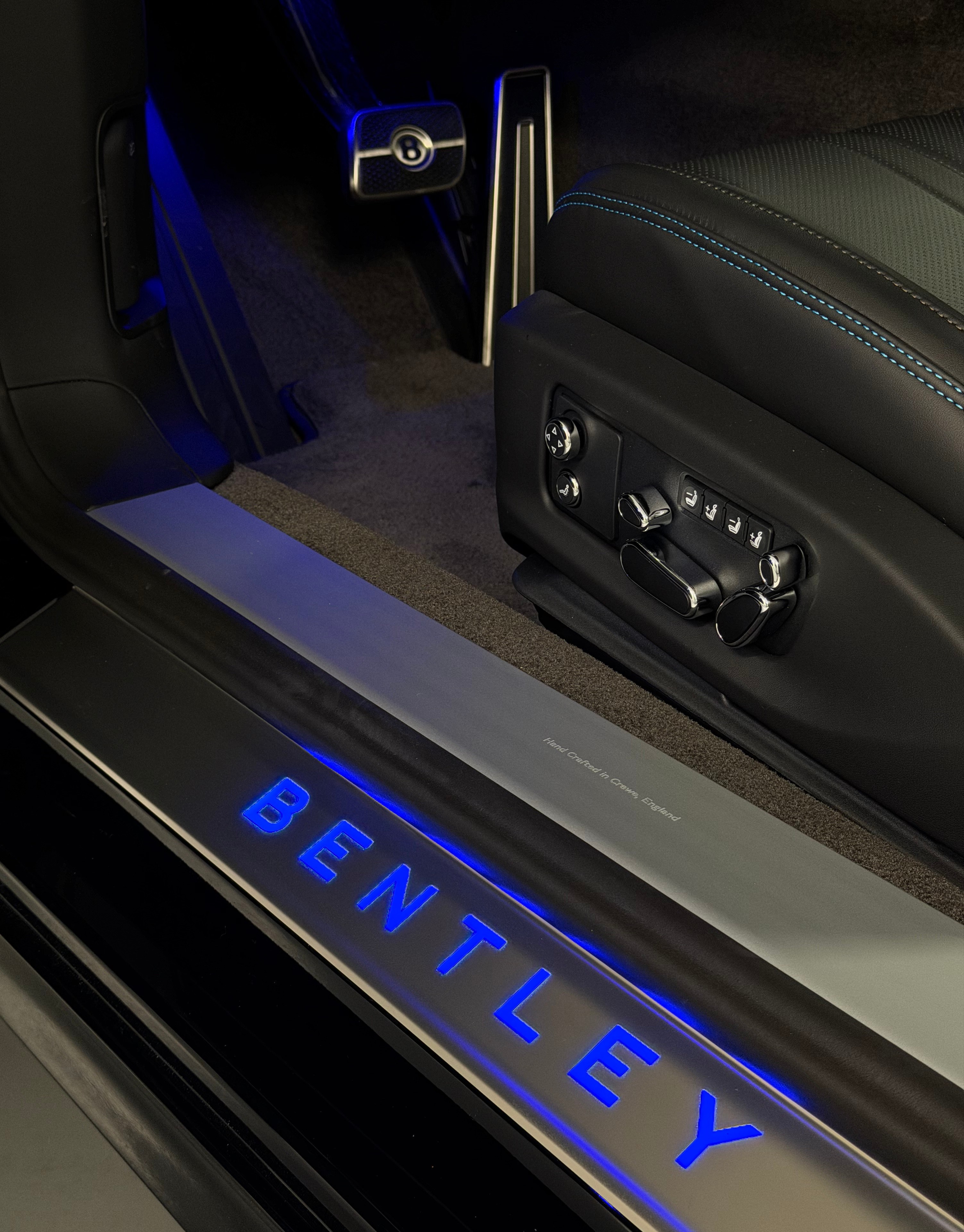 Image BENTLEY CONTINENTAL Continental GT 4.0 V8 PHEV Black Crystal