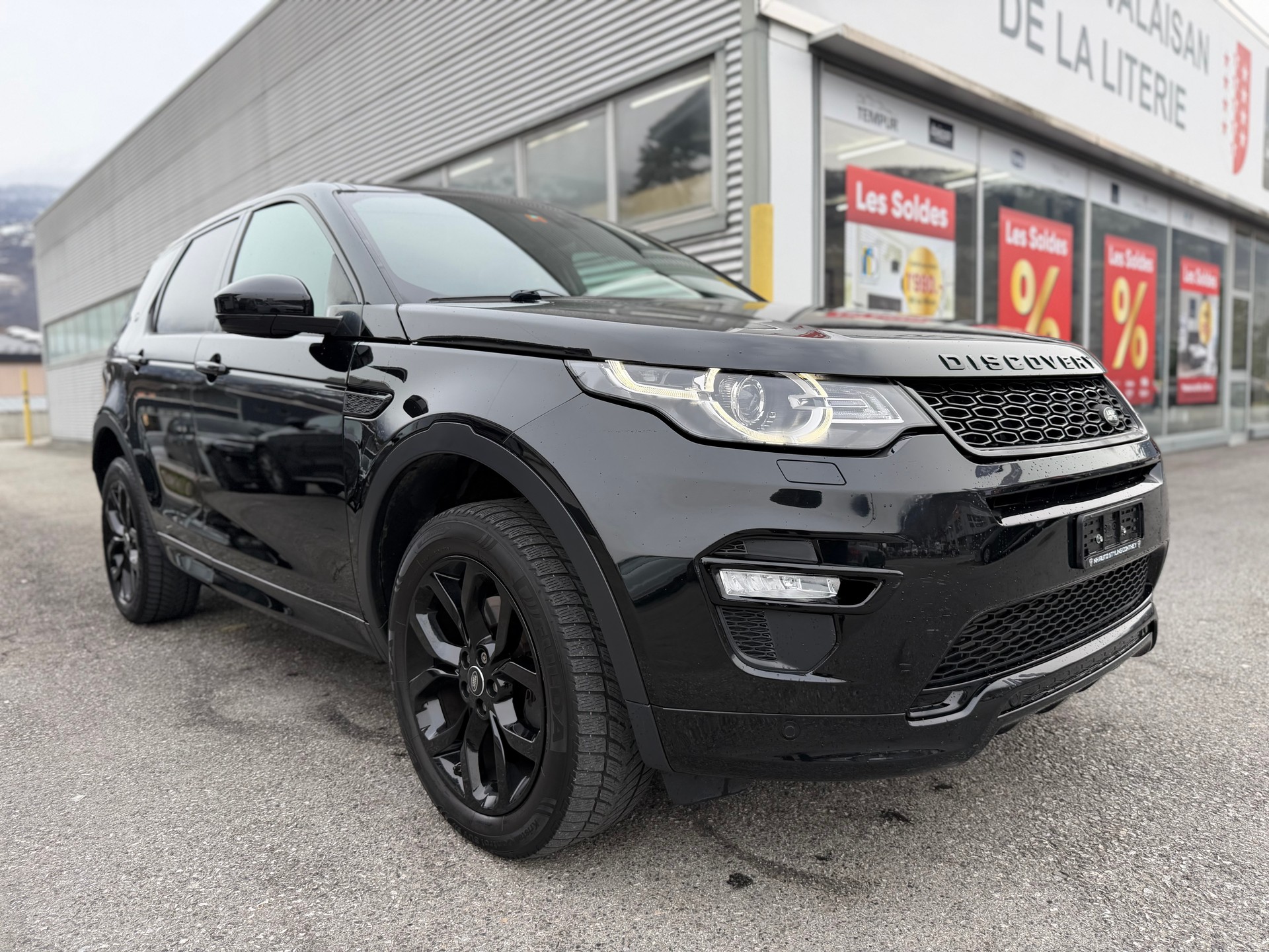 LAND ROVER Discovery Sport 2.0 Si4 HSE AT9-image-2