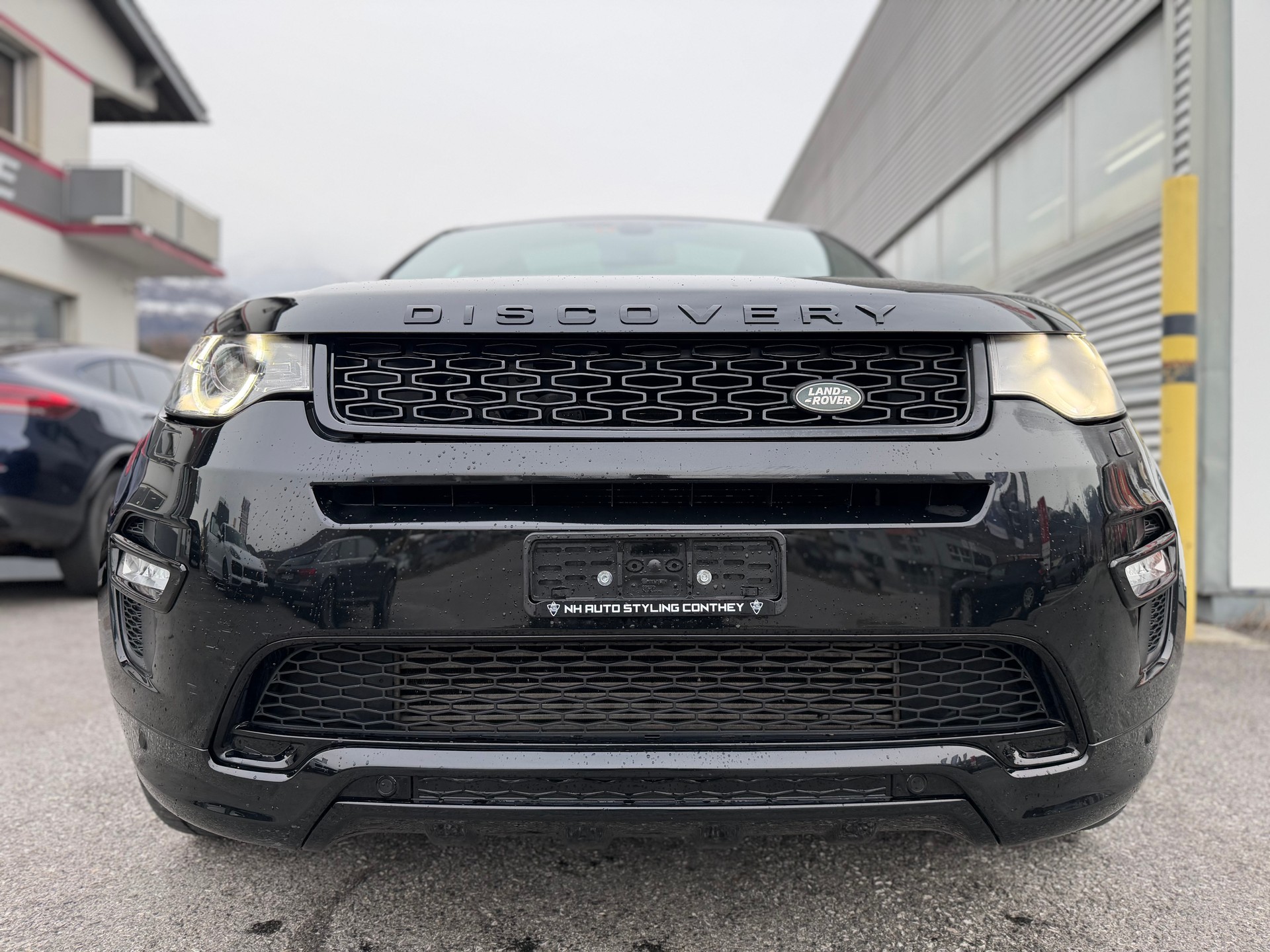 LAND ROVER Discovery Sport 2.0 Si4 HSE AT9-image-1