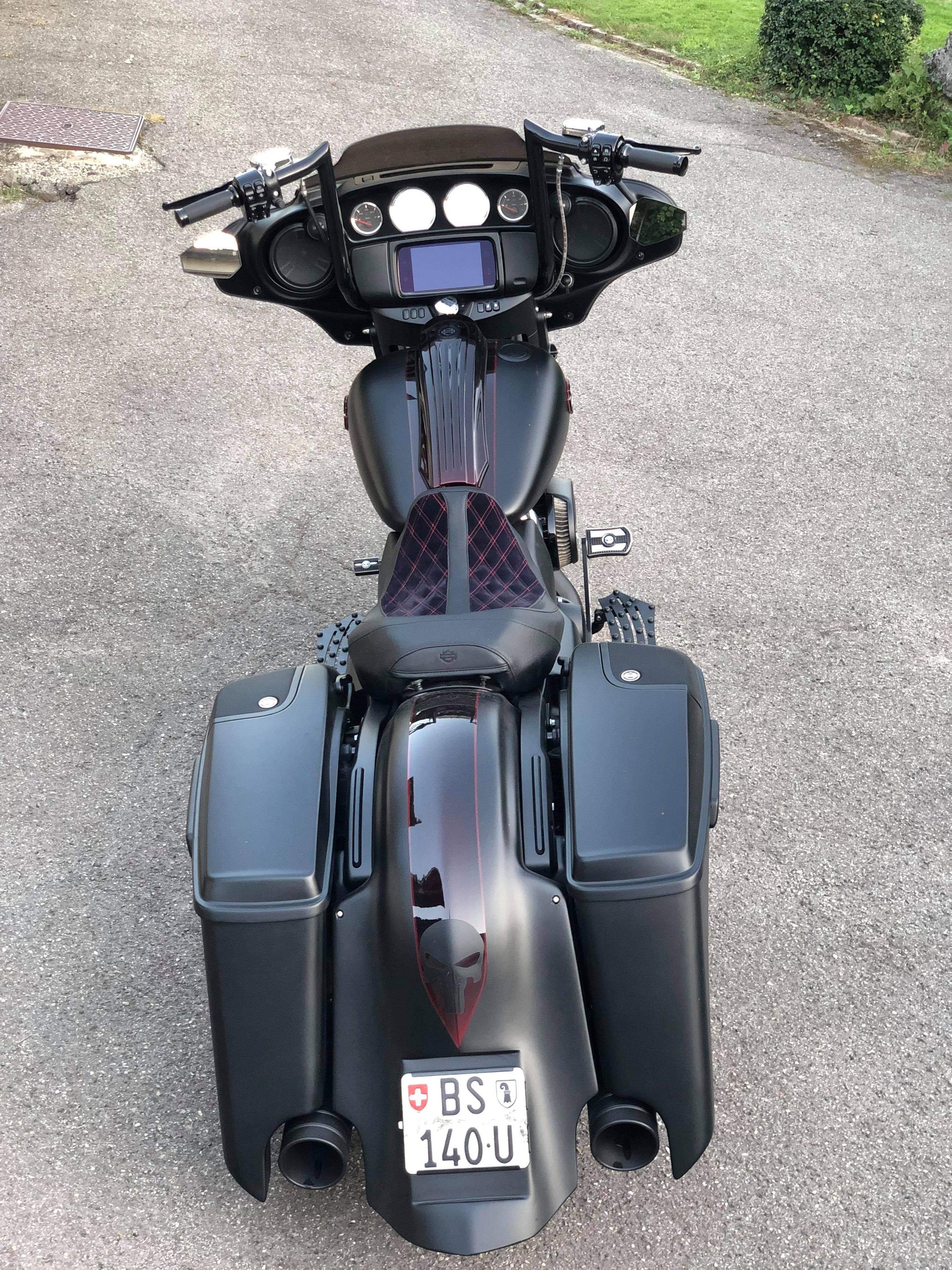 HARLEY-DAVIDSON FLHXSE Street Glide ABS CVO 117-image-5