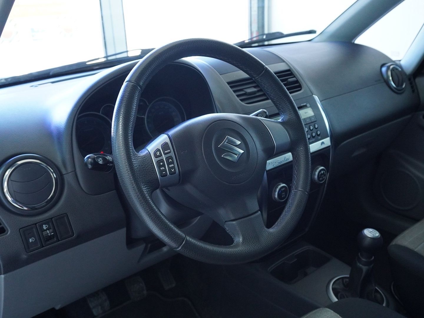 SUZUKI SX4 1.6 16V GL Top Piz Sulai 4WD-image-2