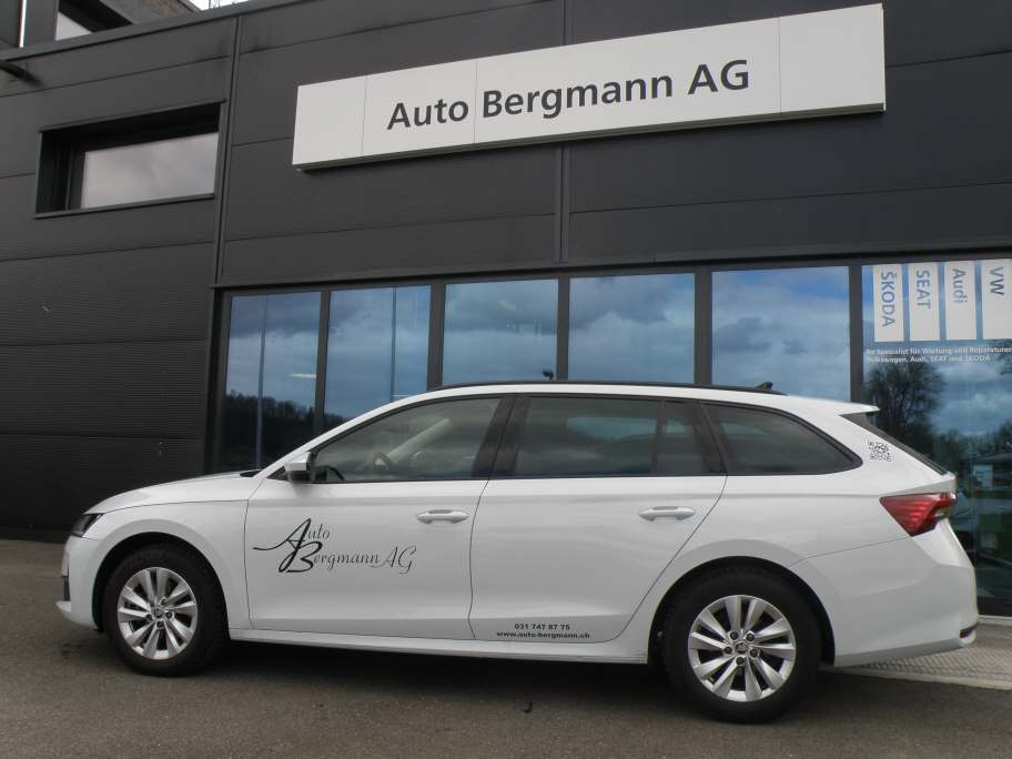SKODA Octavia Combi 2.0 TDI 150 Selection DSG