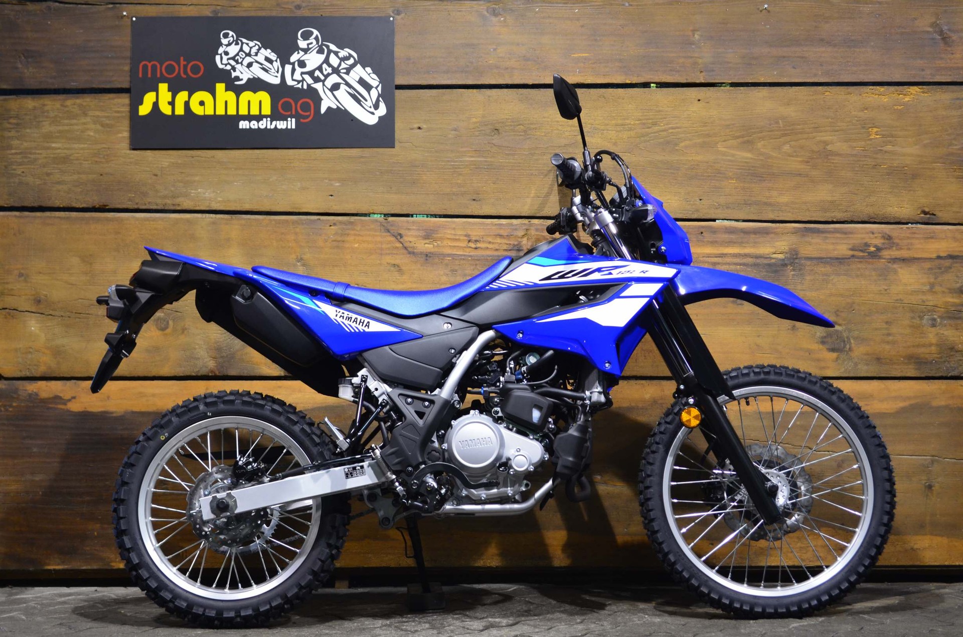 YAMAHA WR 125 R-showroom-element-1