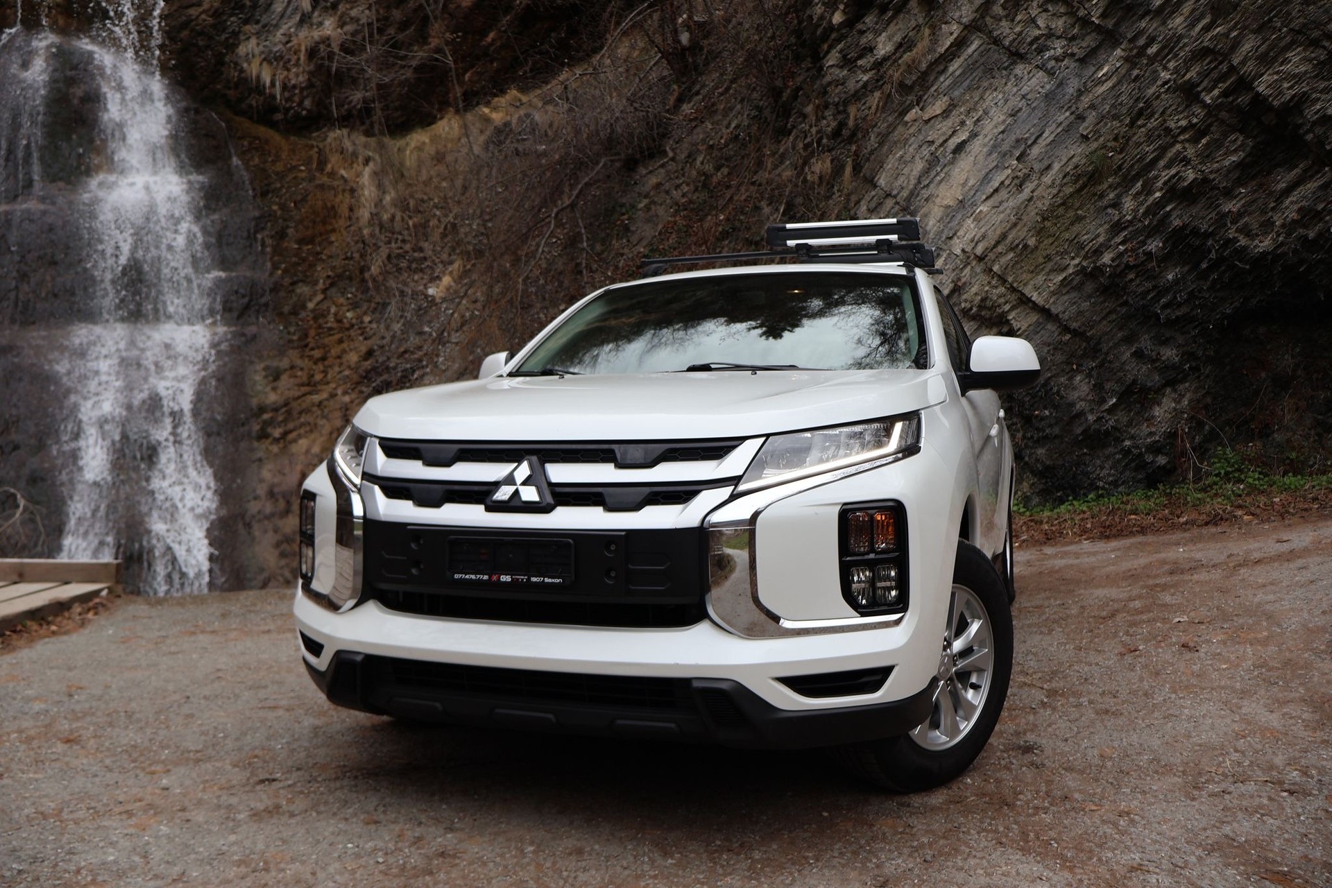 MITSUBISHI ASX 2.0 MIVEC Value 4WD Automat-image-2