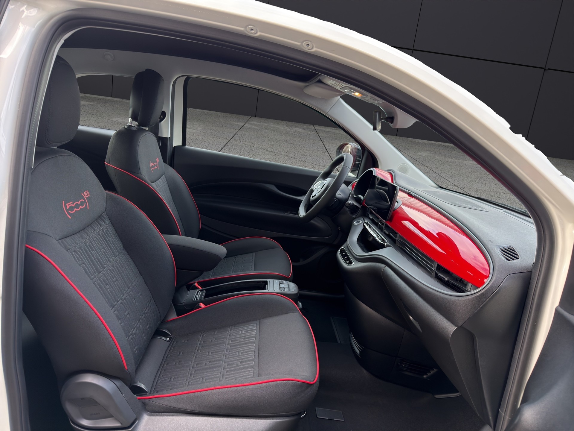 FIAT 500 C Electric RED Edi. 87 kW-image-10