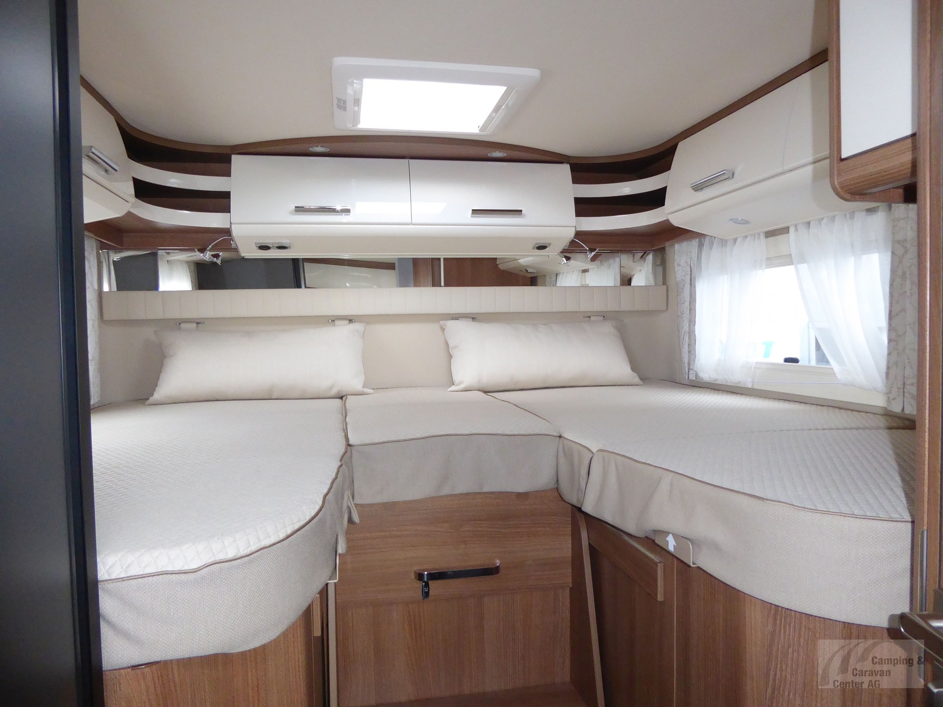 CARTHAGO C1-tourer T 143 KB-LE comfort 4.2t-image-8