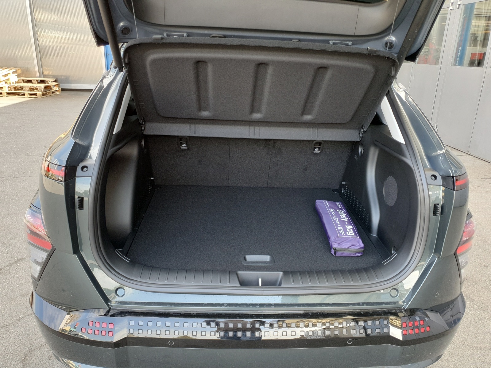 HYUNDAI Kona Electric Vertex Two Tone 19"-image-9