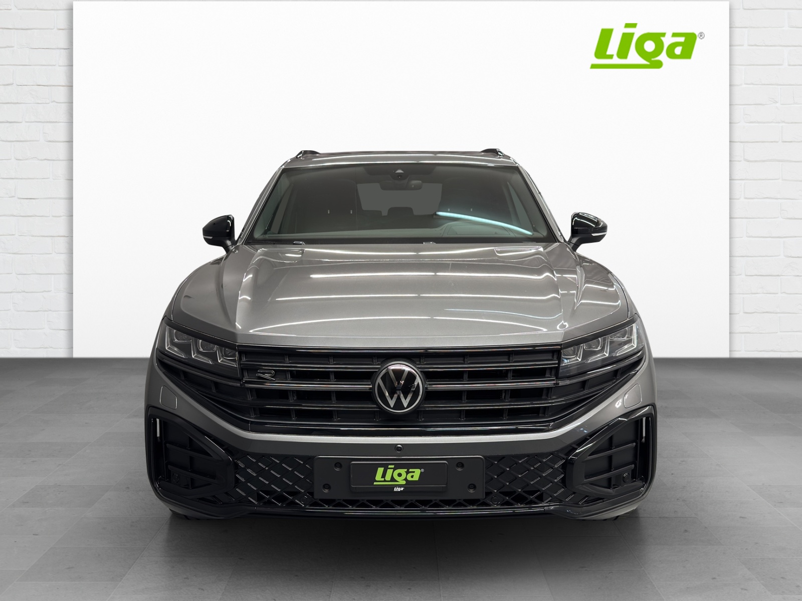 VW Touareg 3.0 V6 TDI 286 R-Line Final Edition-showroom-element-2