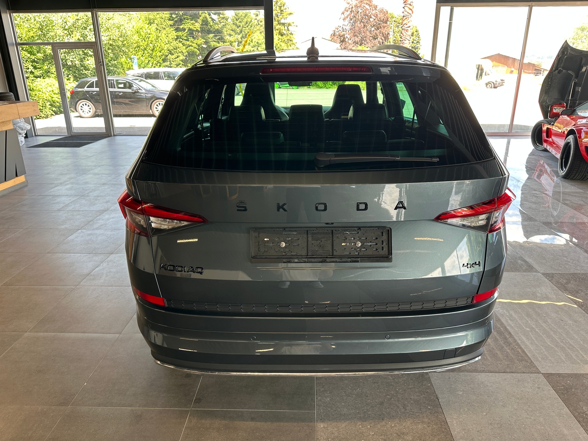 SKODA Kodiaq 2.0 TSI 4x4 Sport Line 7pl.-image-7