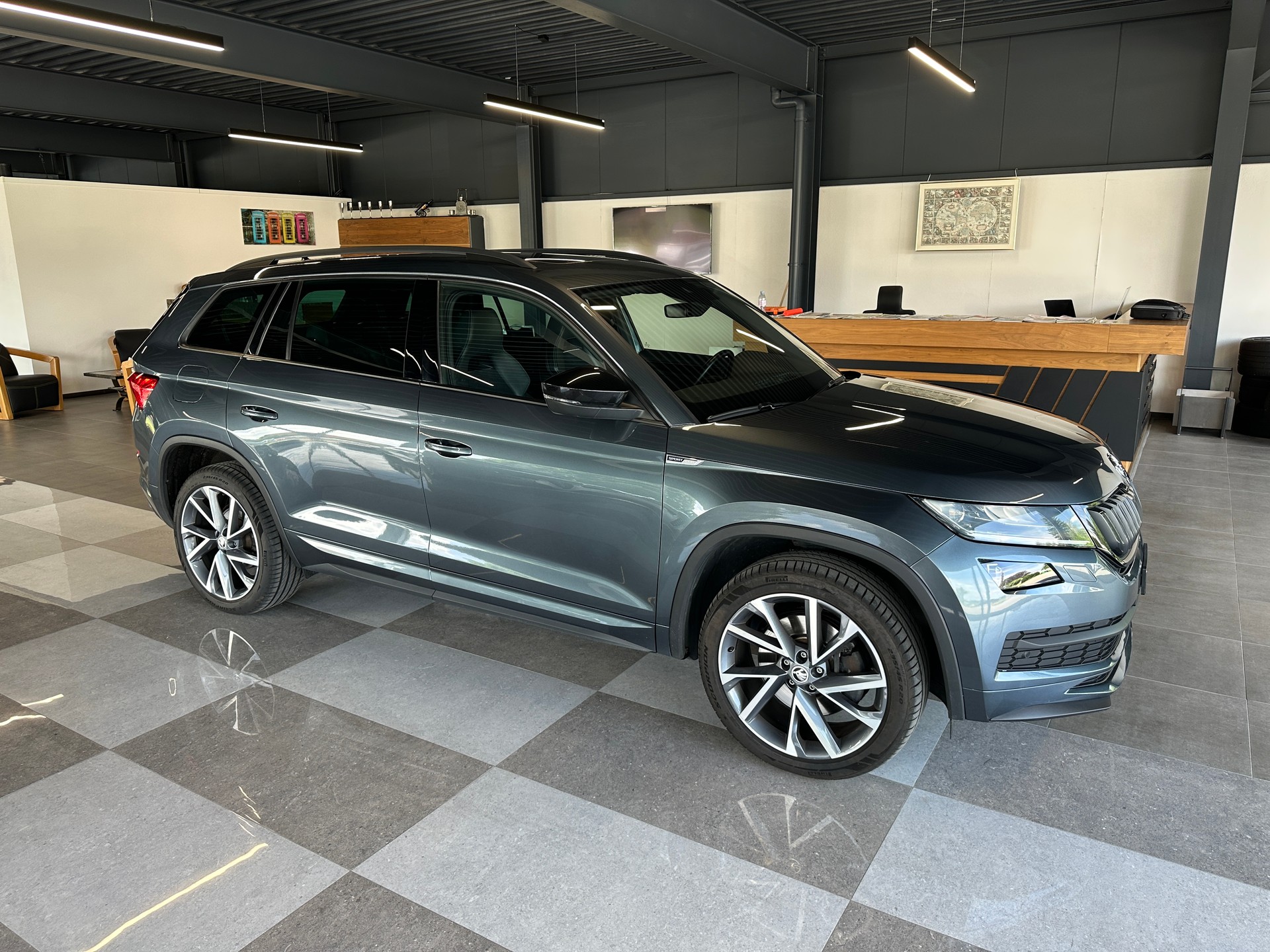 SKODA Kodiaq 2.0 TSI 4x4 Sport Line 7pl.-image-5