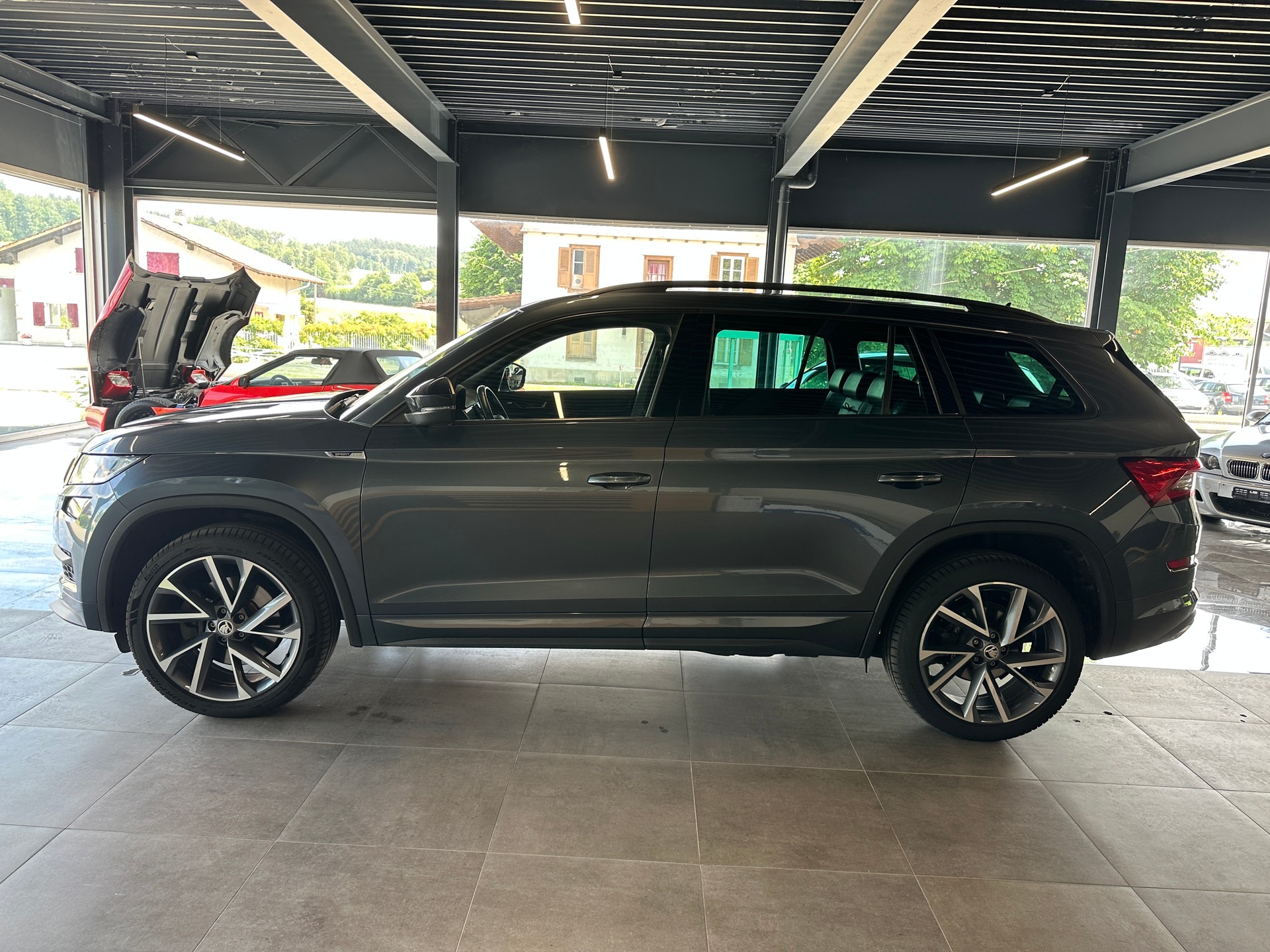 SKODA Kodiaq 2.0 TSI 4x4 Sport Line 7pl.-image-3