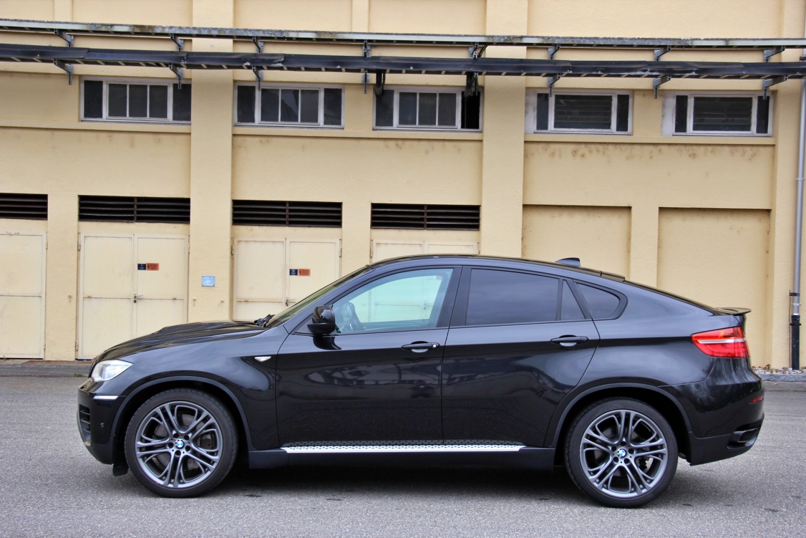 BMW X6 M50d Steptronic-image-1