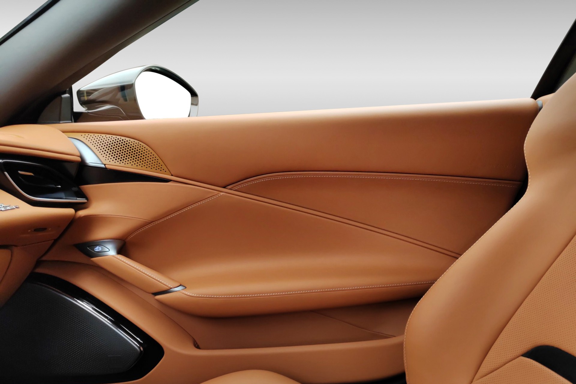 FERRARI Roma Spider-image-12