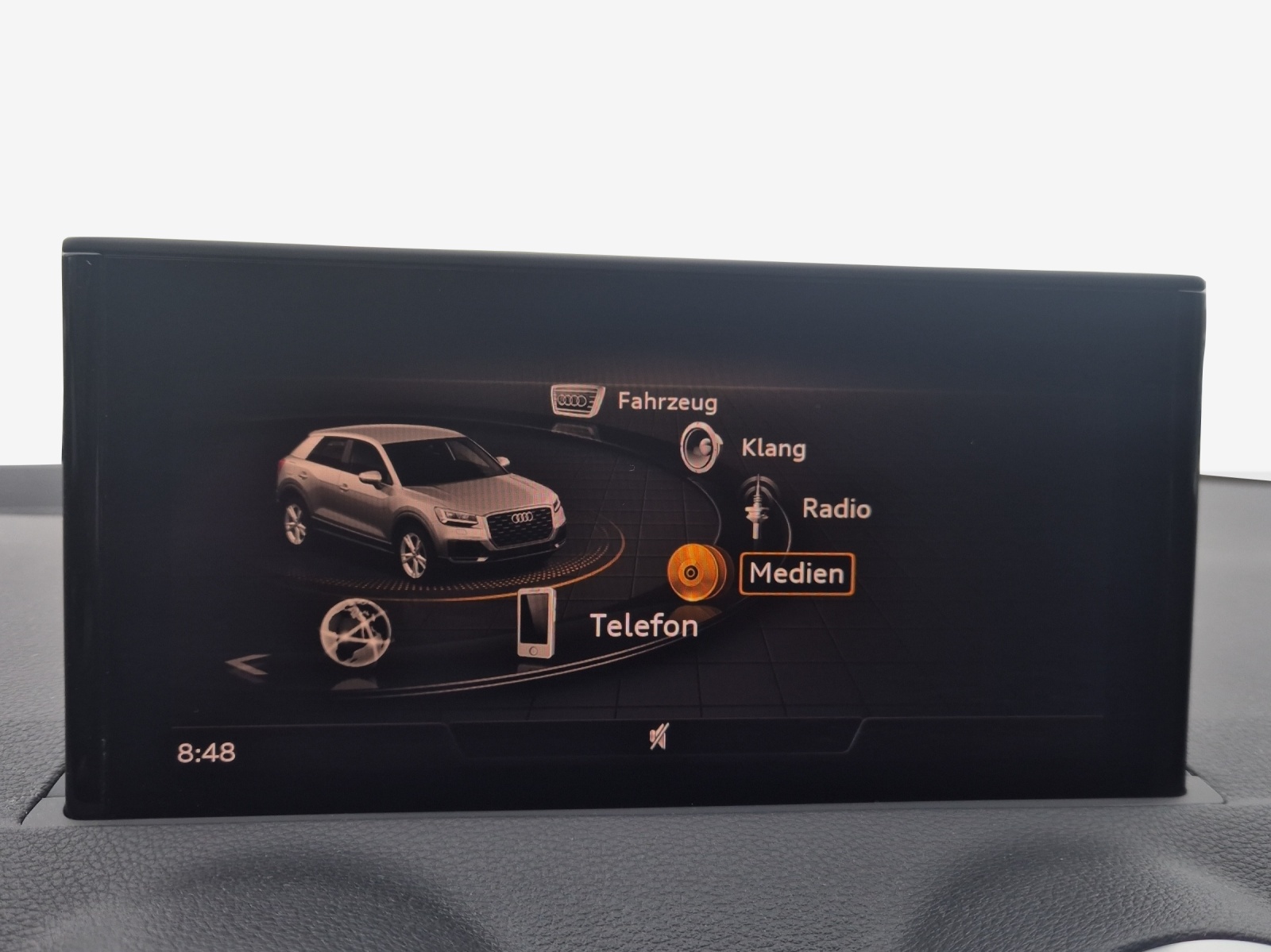 AUDI Q2 35 TFSI S line S-tronic-image-15