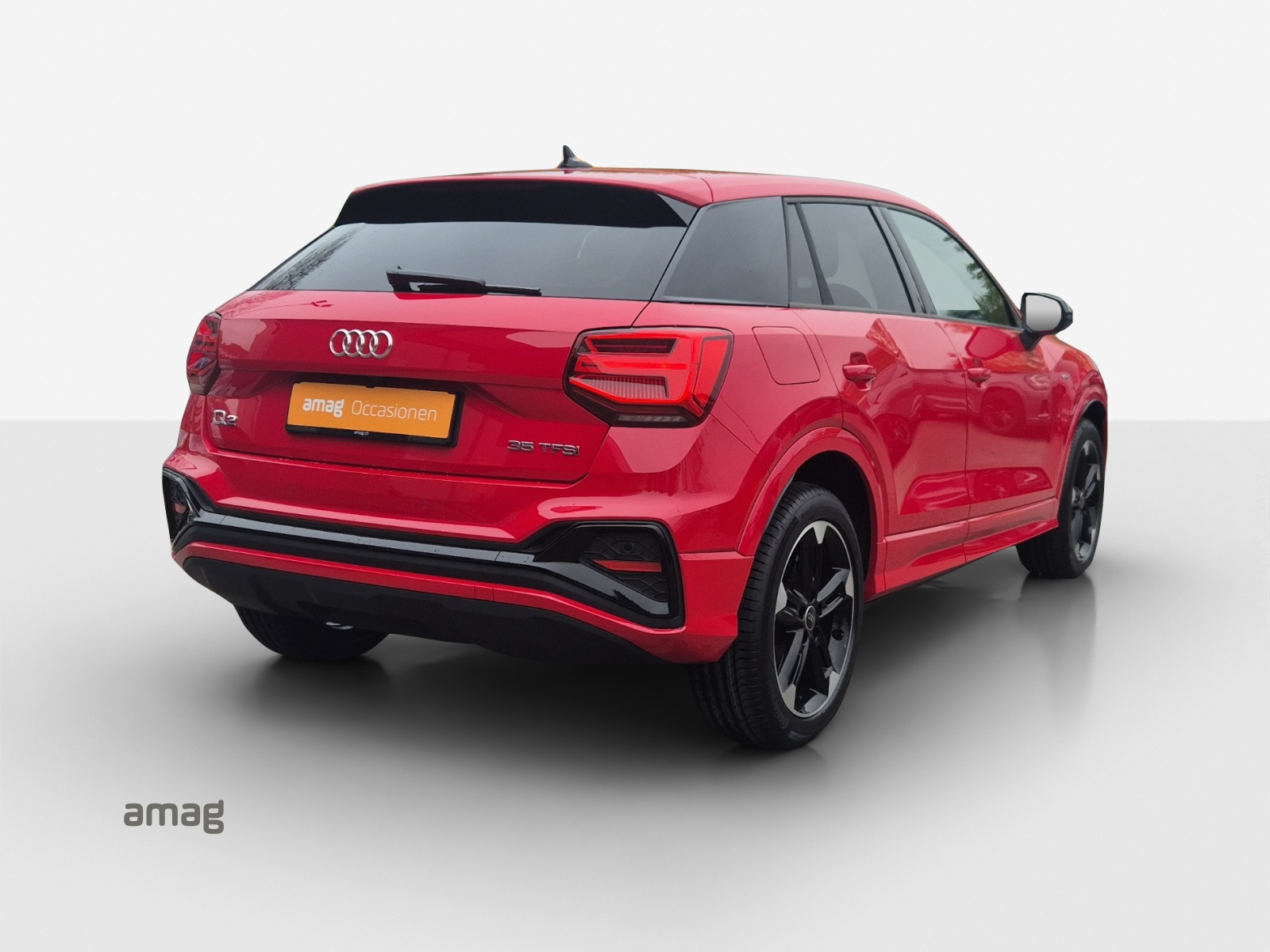 AUDI Q2 35 TFSI S line S-tronic-image-4