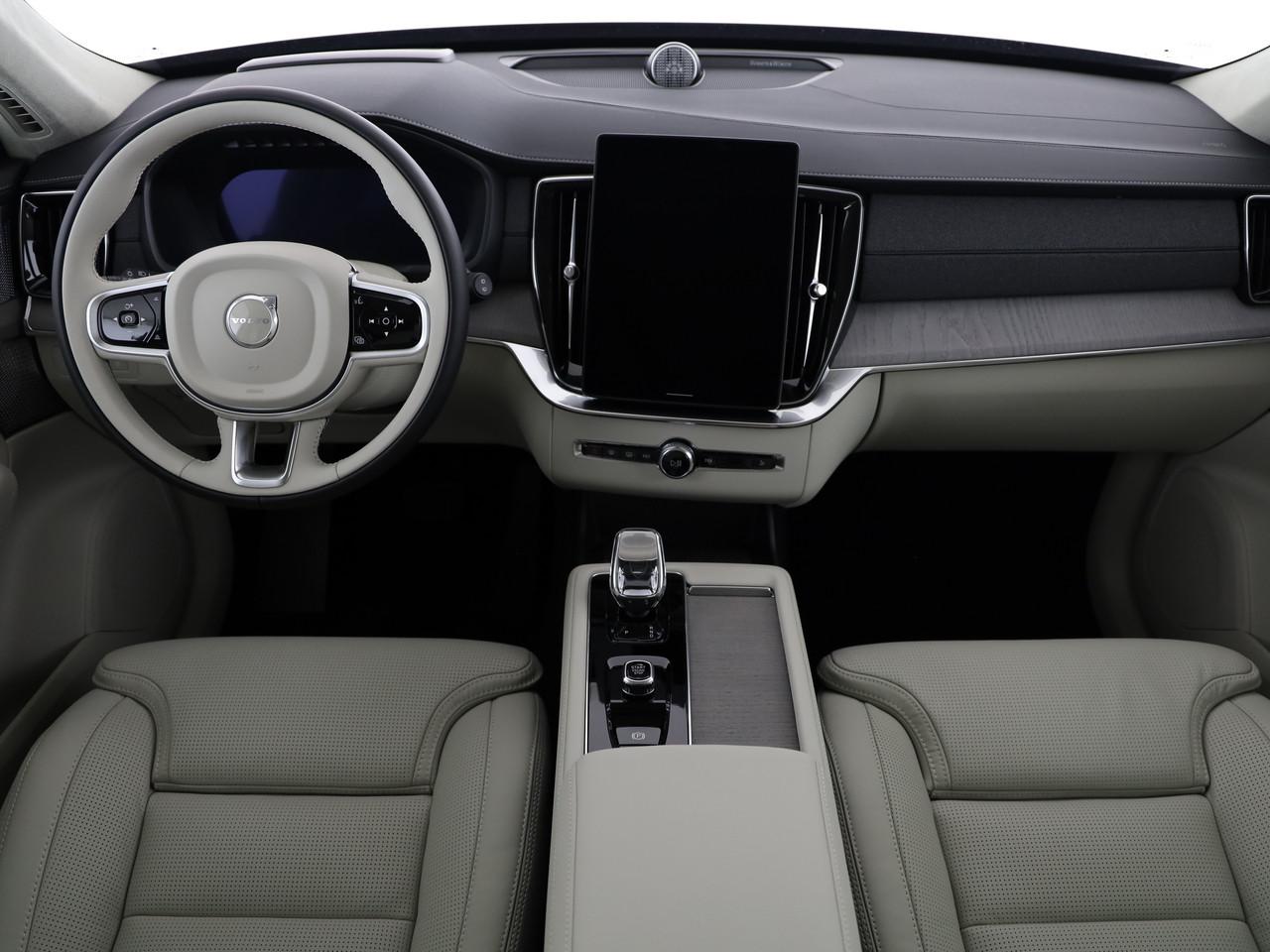 VOLVO XC90 2.0 T8 TE Ultra Dark eAWD-image-18