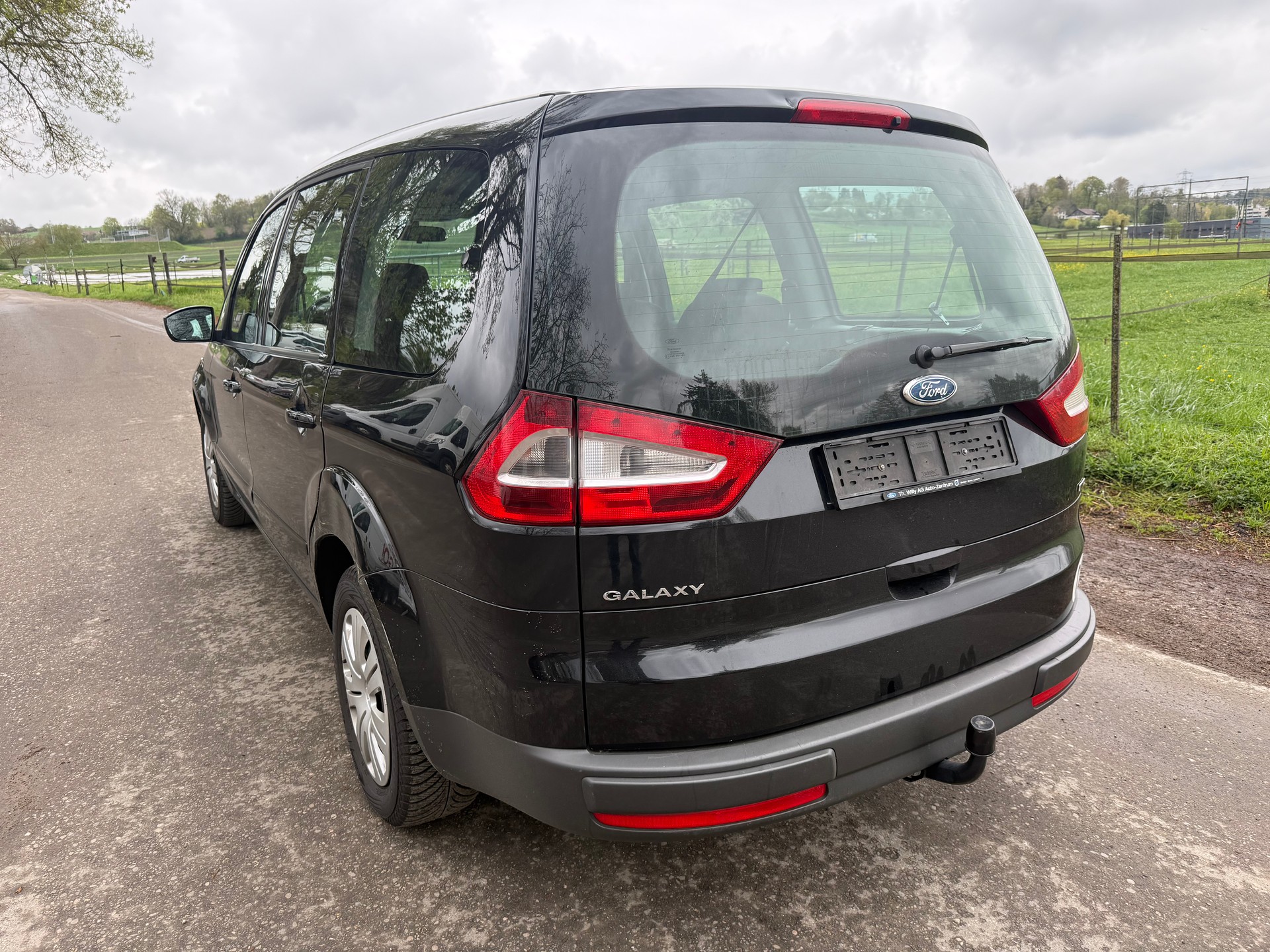 FORD Galaxy 2.0 TDCi Titanium-image-4