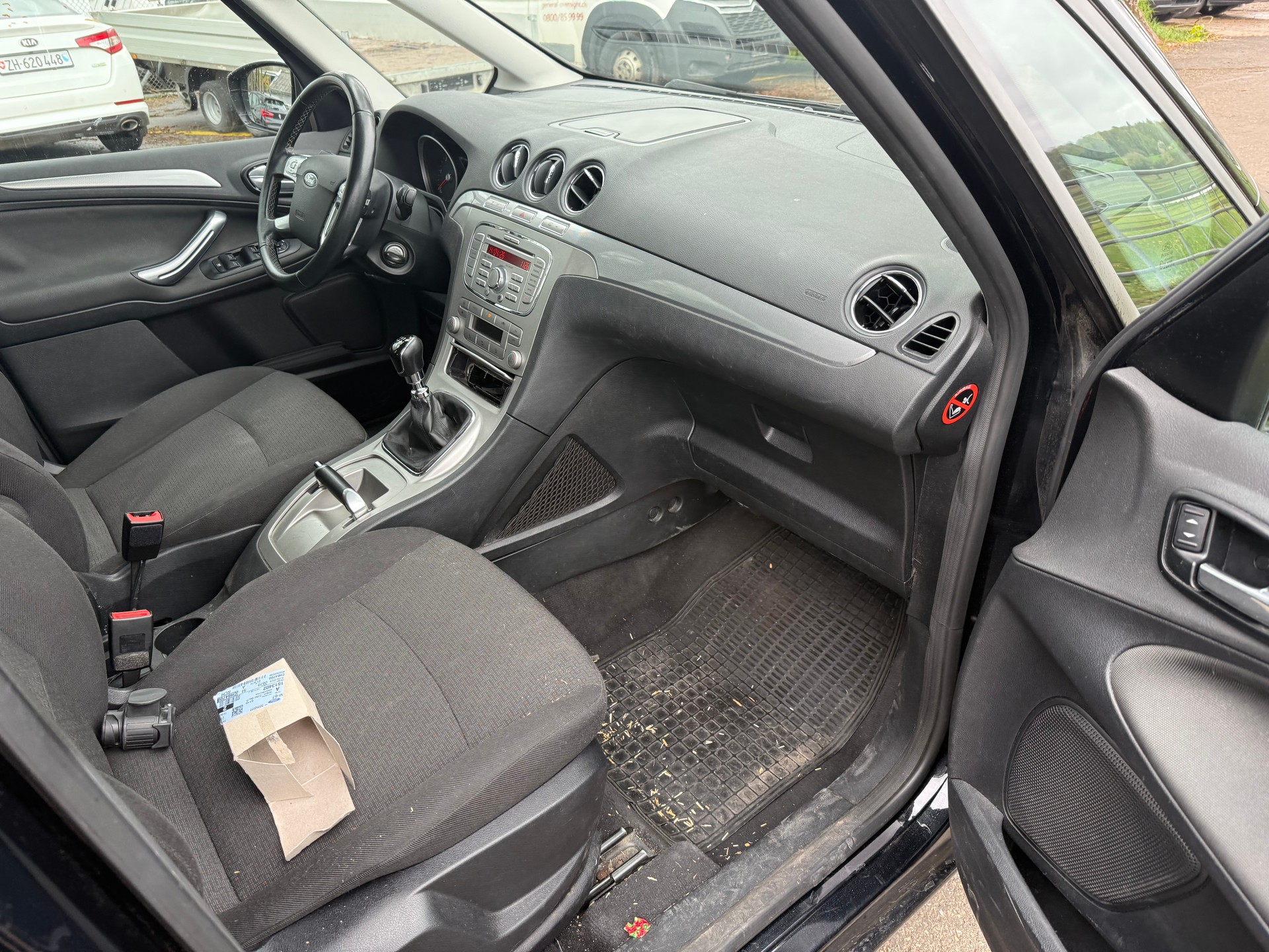 FORD Galaxy 2.0 TDCi Titanium-image-7