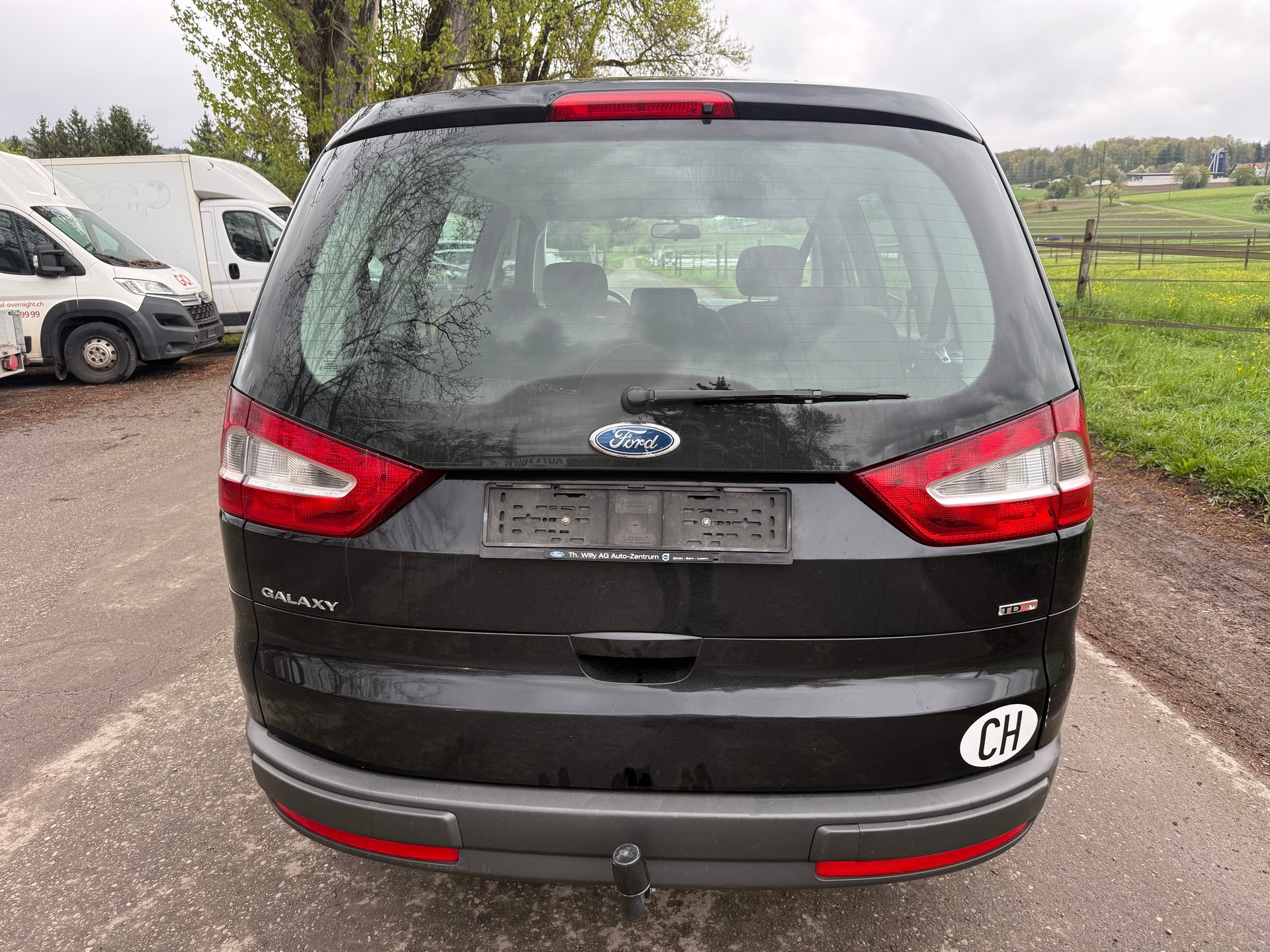 FORD Galaxy 2.0 TDCi Titanium-image-5