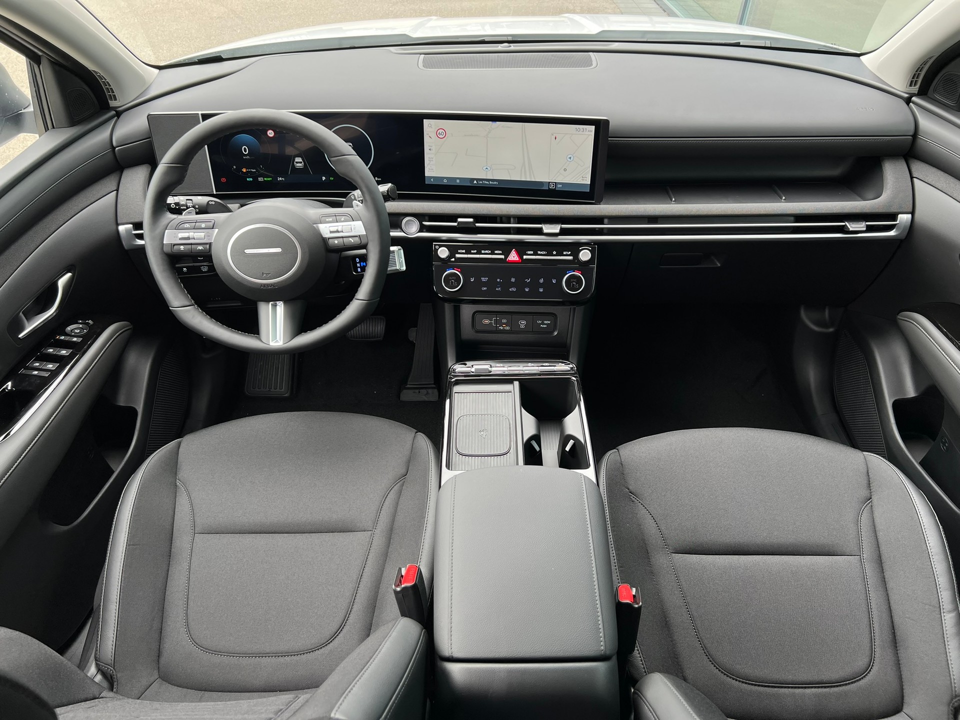 HYUNDAI Tucson 1.6 TGDI HEV Amplia 2WD-image-9