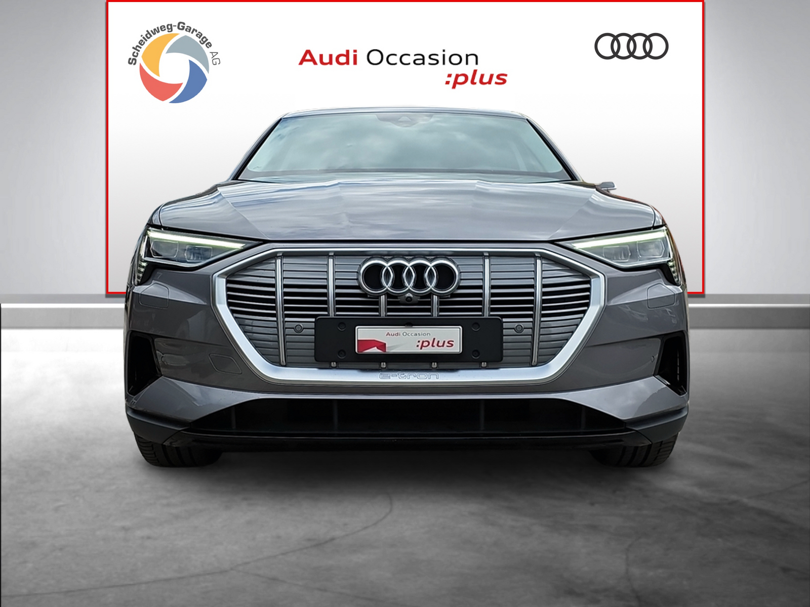 AUDI e-tron 55 quattro-image-1